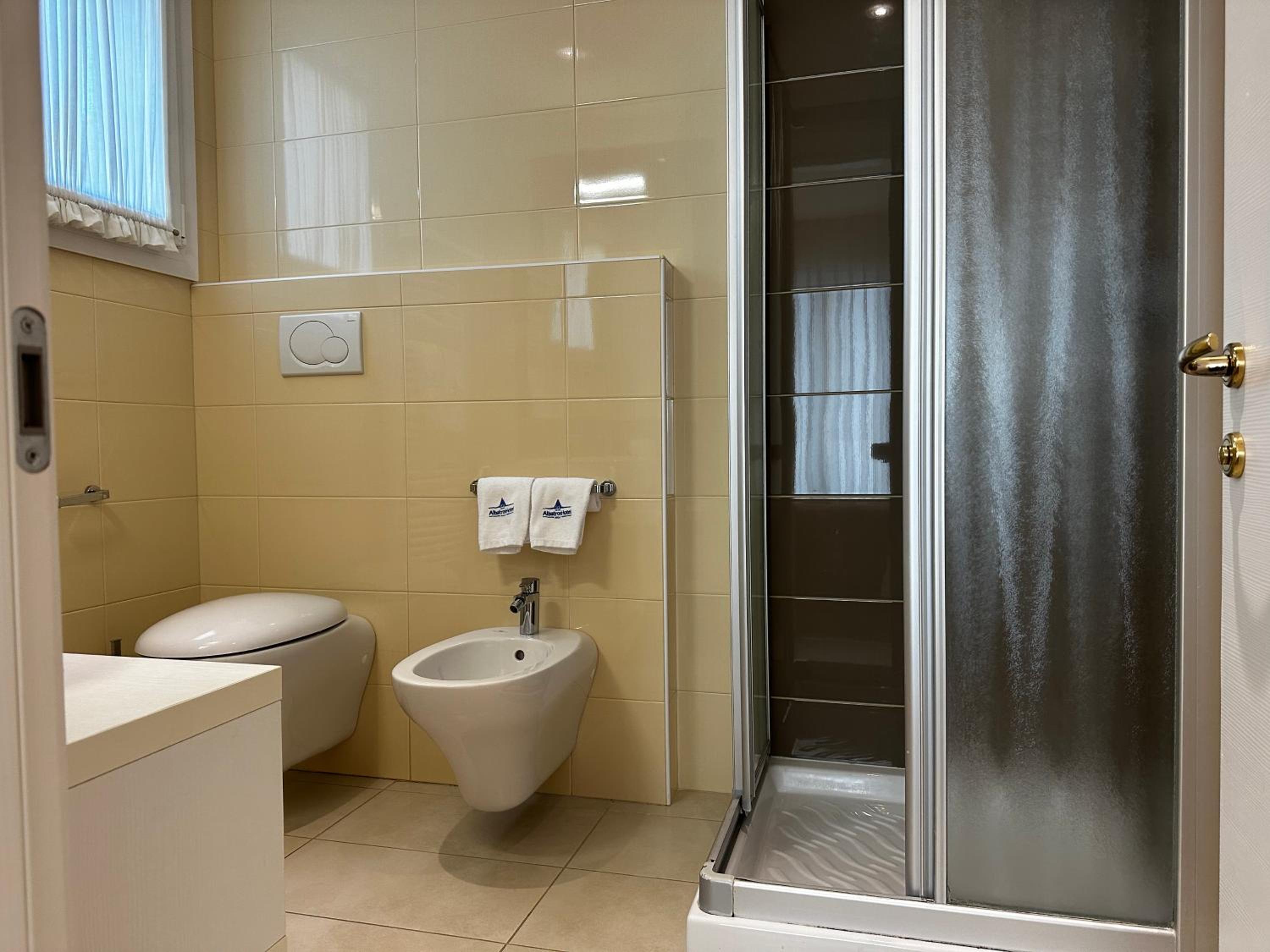 Double Room with Sea View photo 2