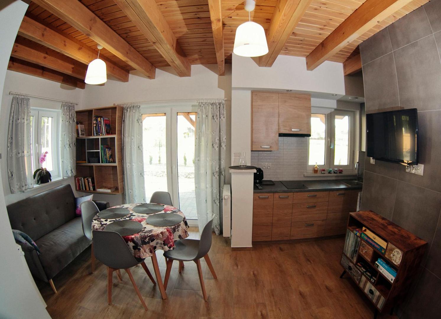 Two-Bedroom House photo 2