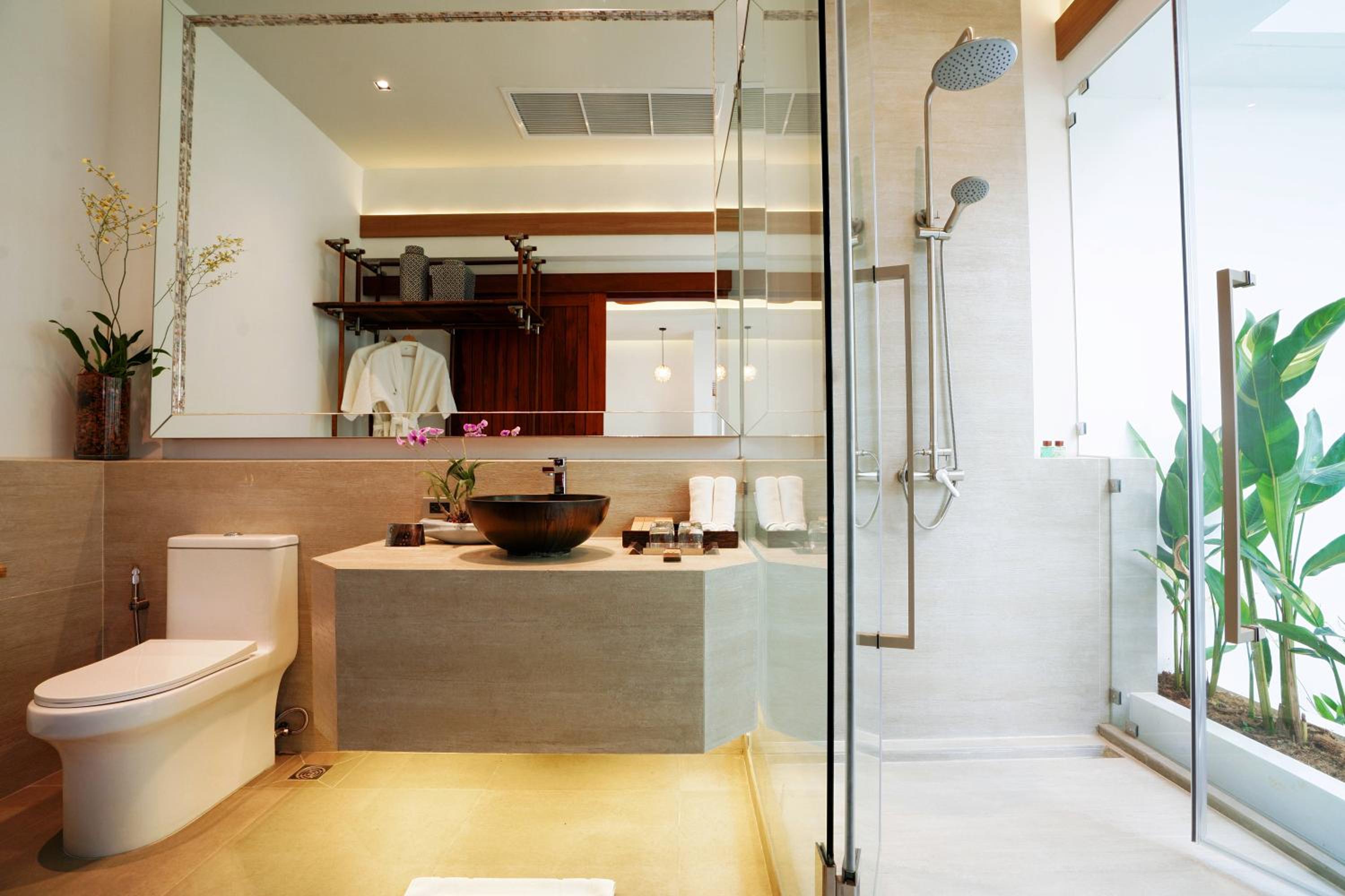 Deluxe Suite with Private Pool - Photo 5