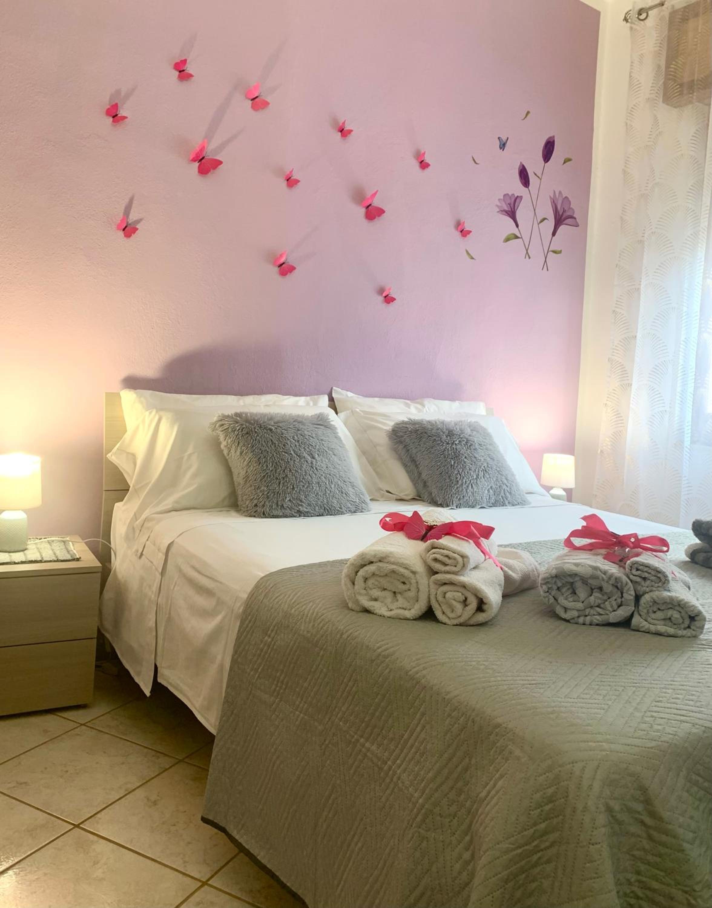 Two-Bedroom House - Photo 14