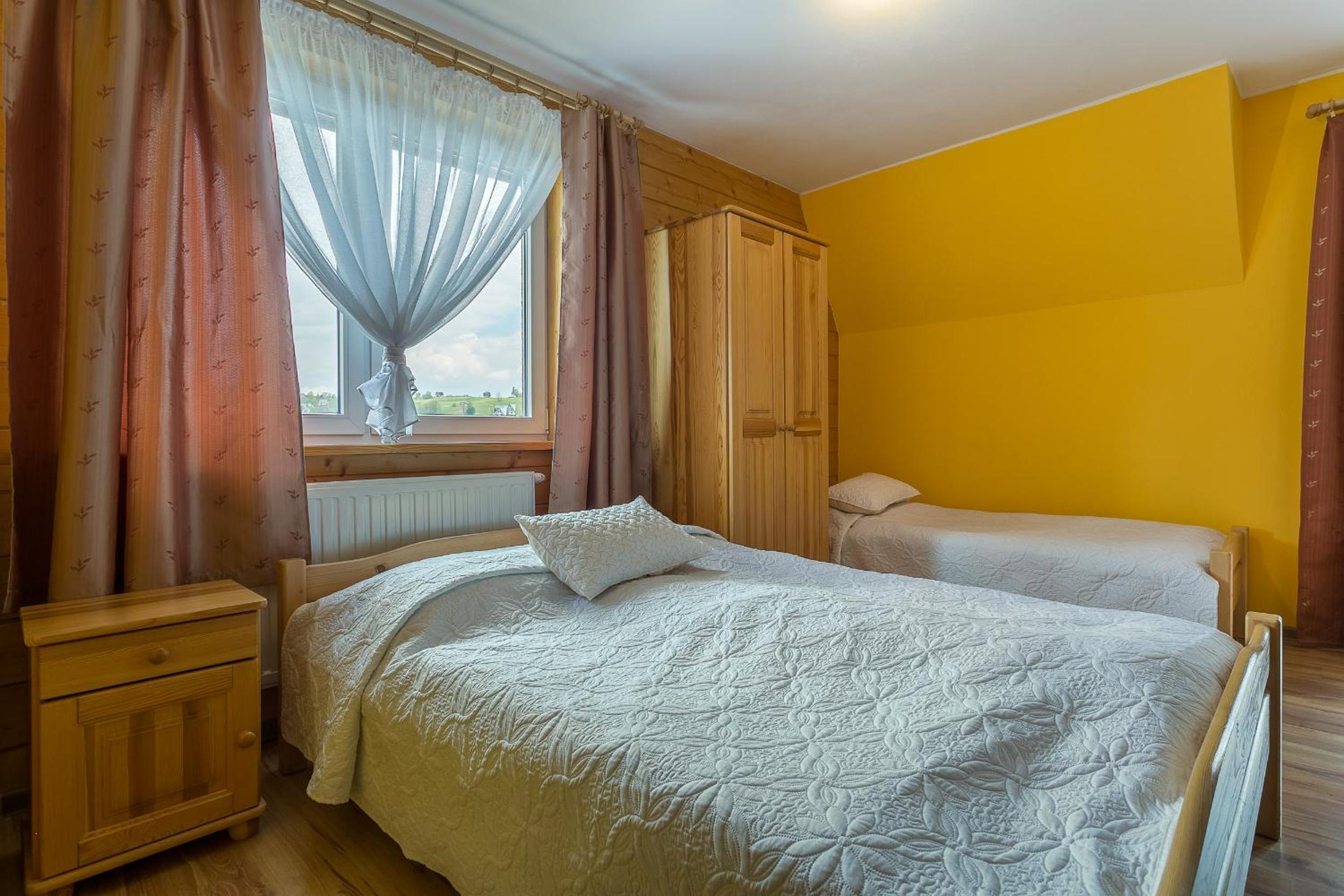 Apartment (4 adults) with Balcony