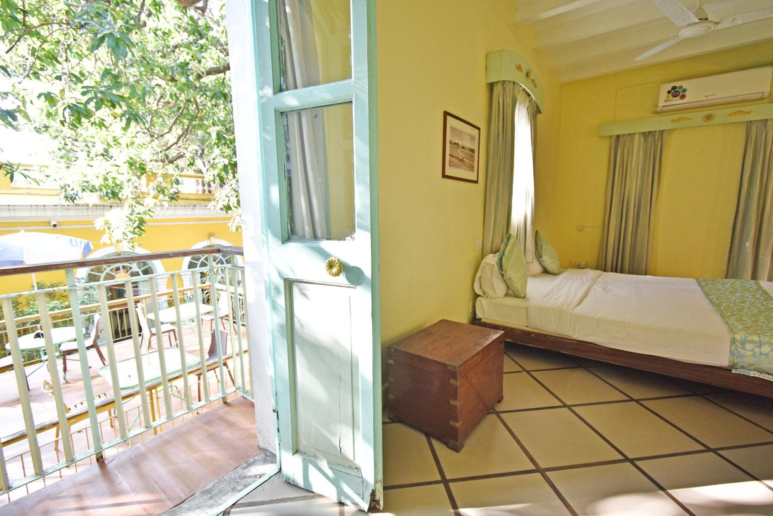 Suite with Balcony - Photo 1