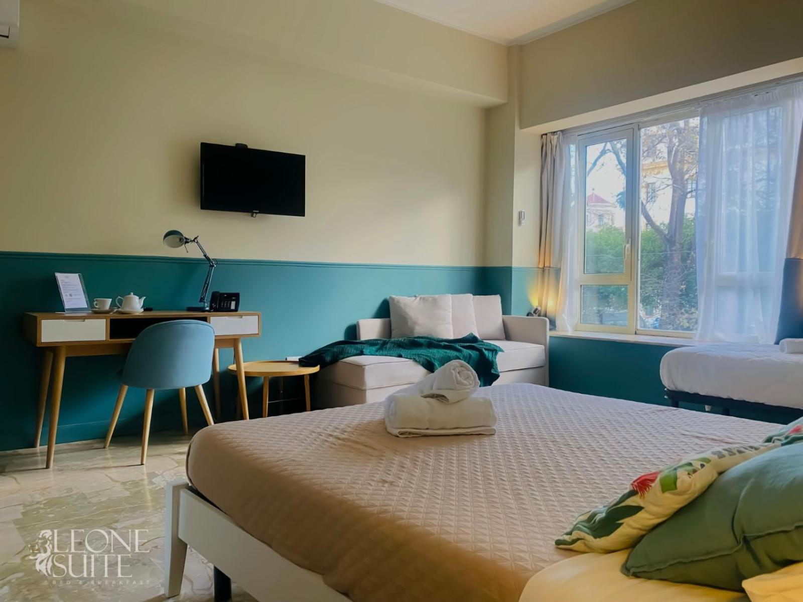 Superior Double Room - Photo 1