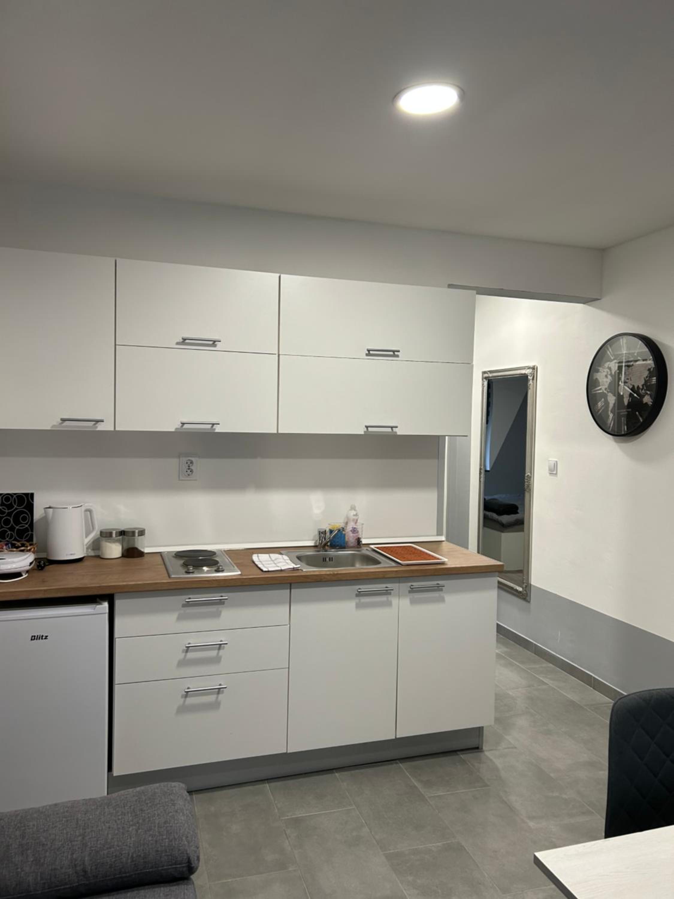Apartment - Ground Floor photo 2