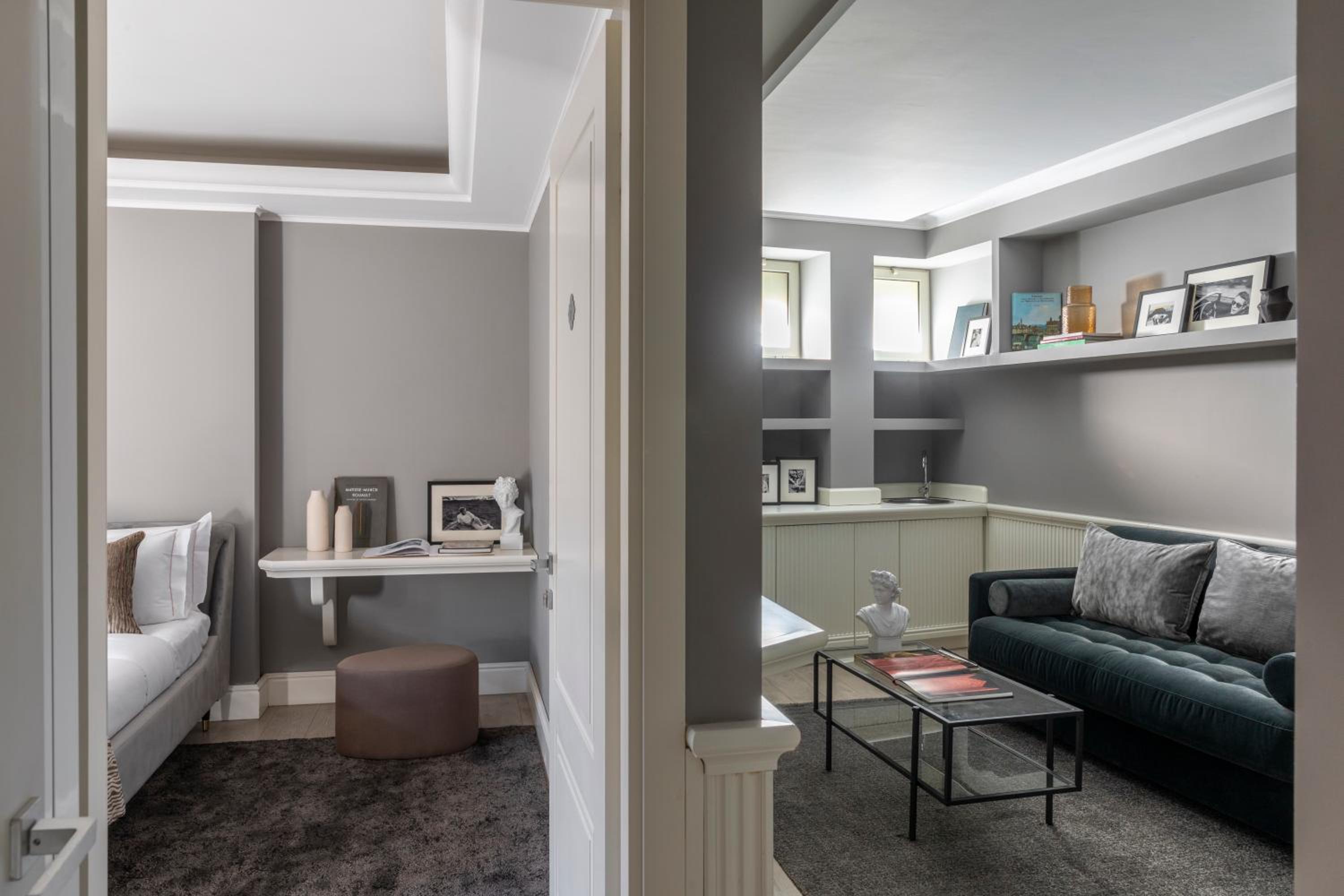 Suite with Balcony photo 1