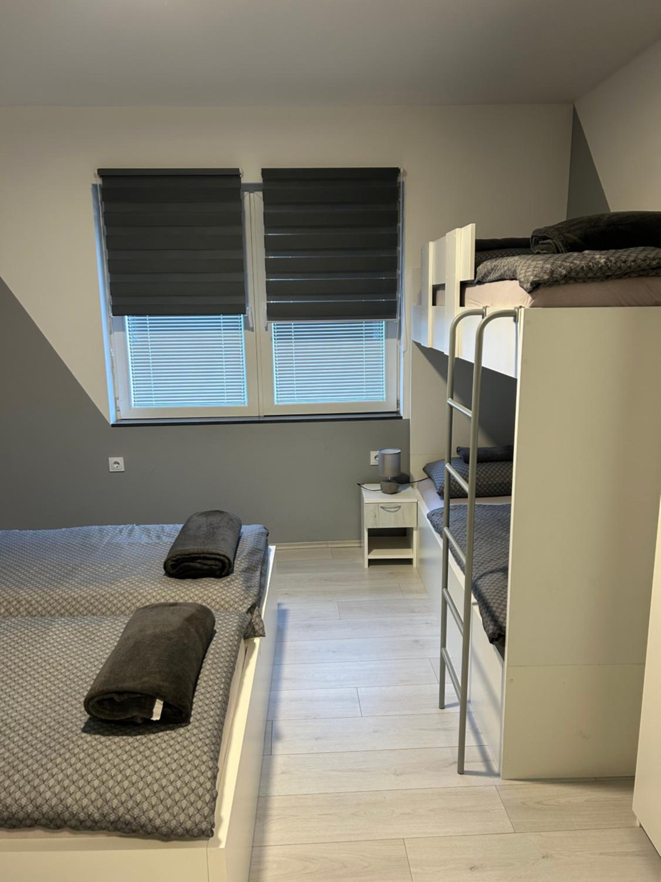 Apartment - Ground Floor photo 2