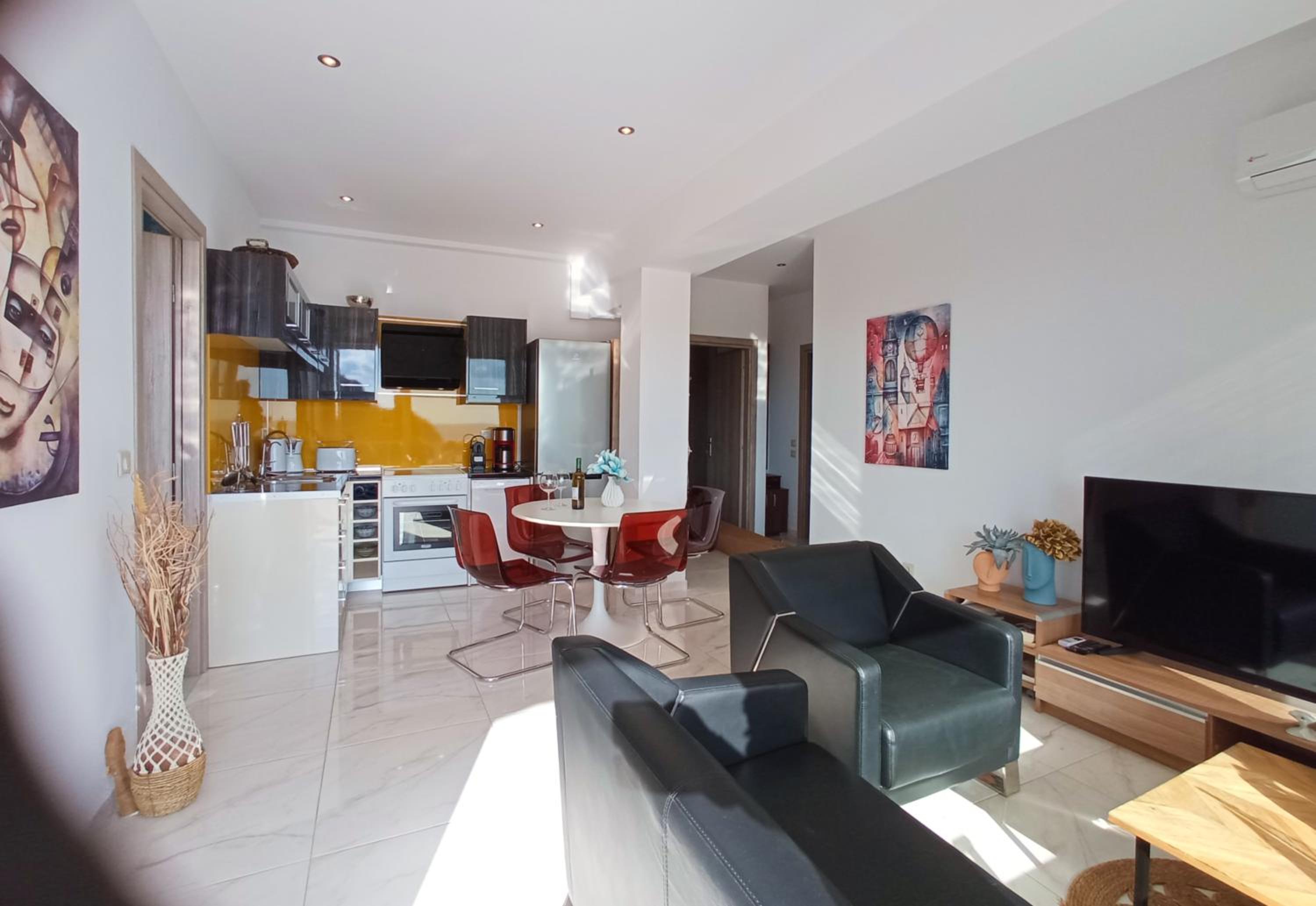 Apartment with Sea View photo 3