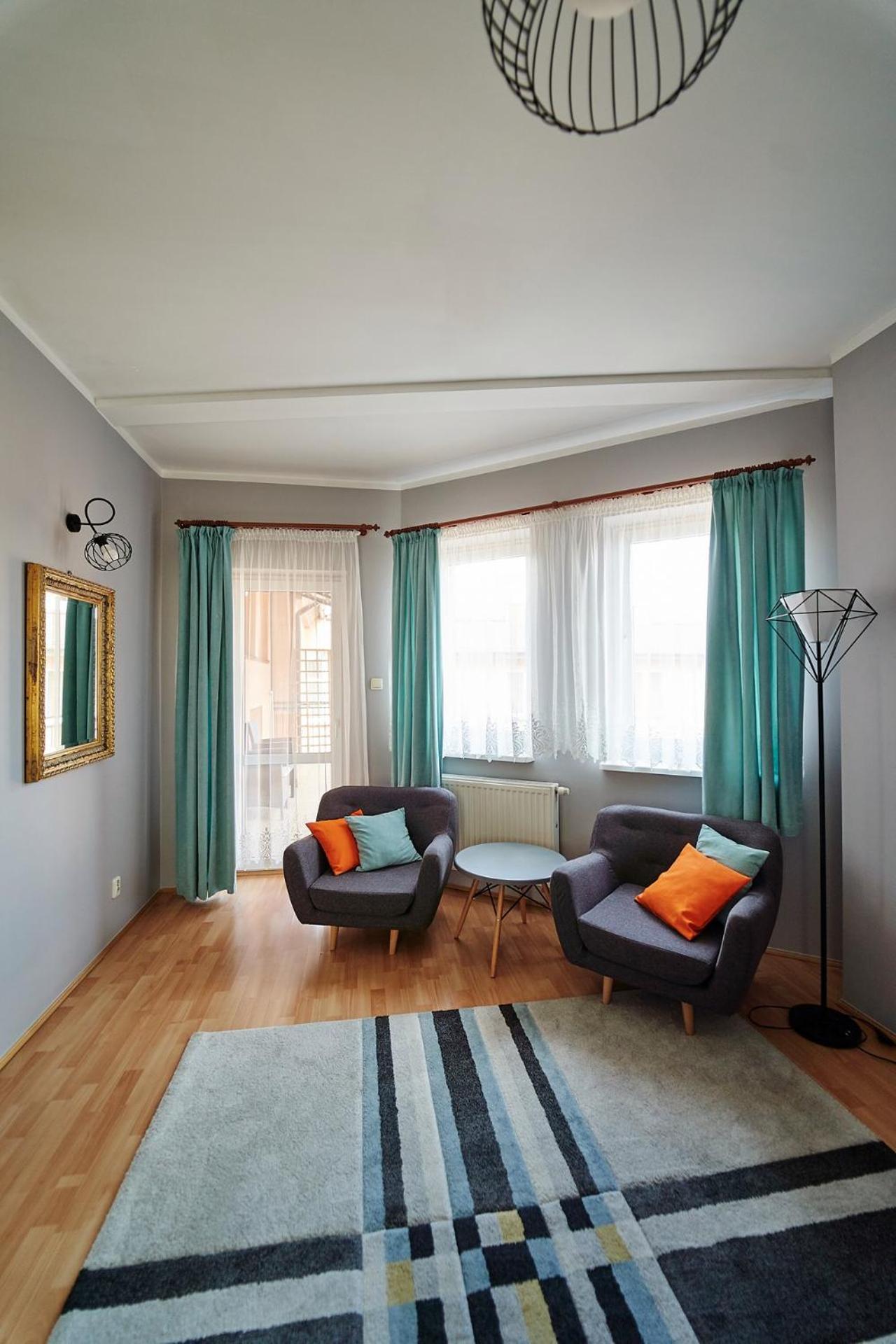 Apartment photo 3