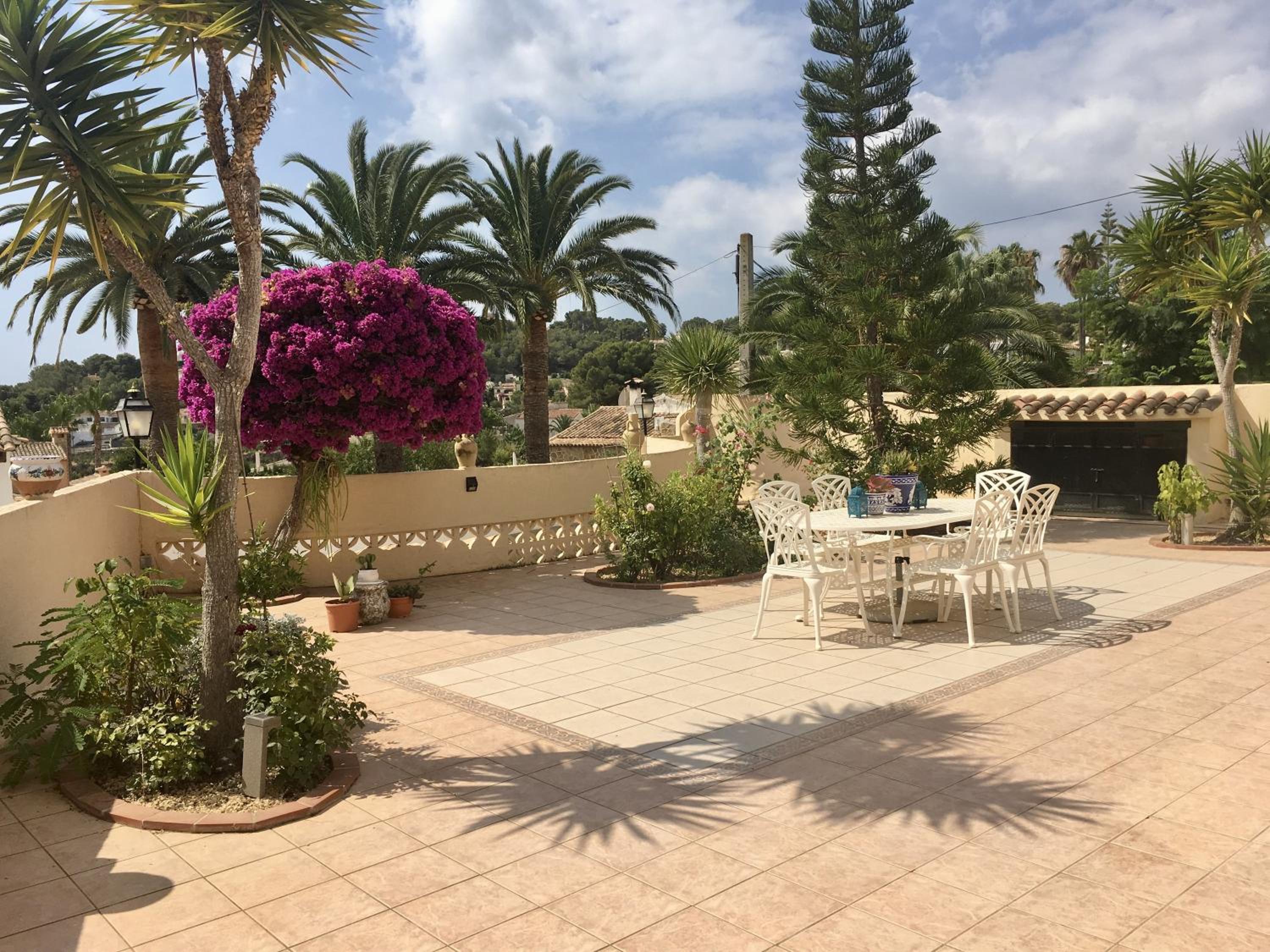 Villa with Sea View photo 2
