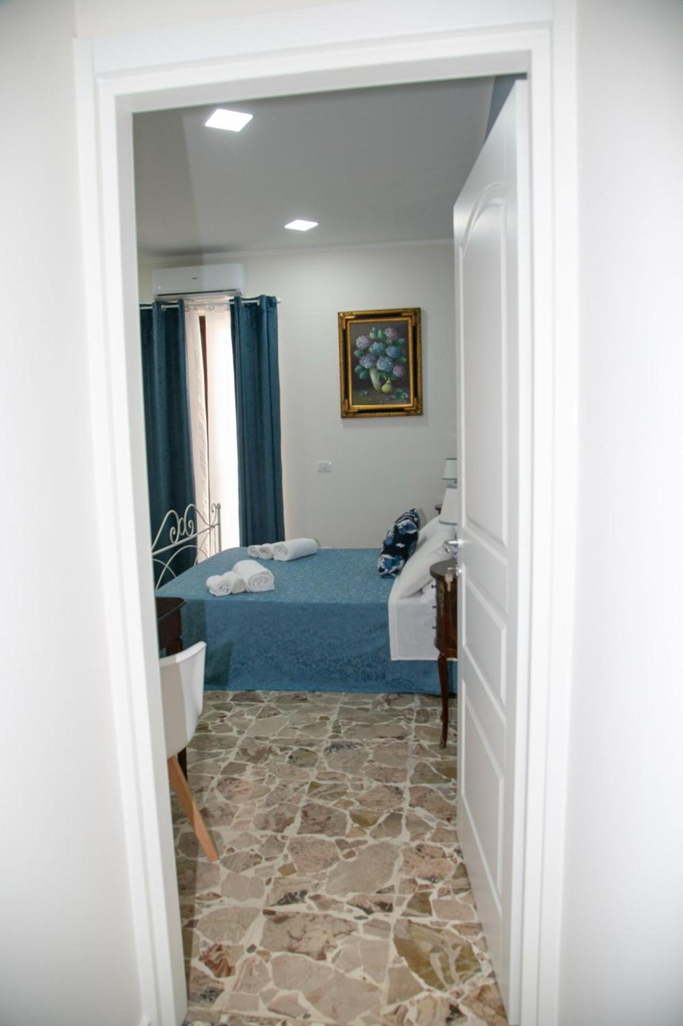 Two-Bedroom Apartment photo 2