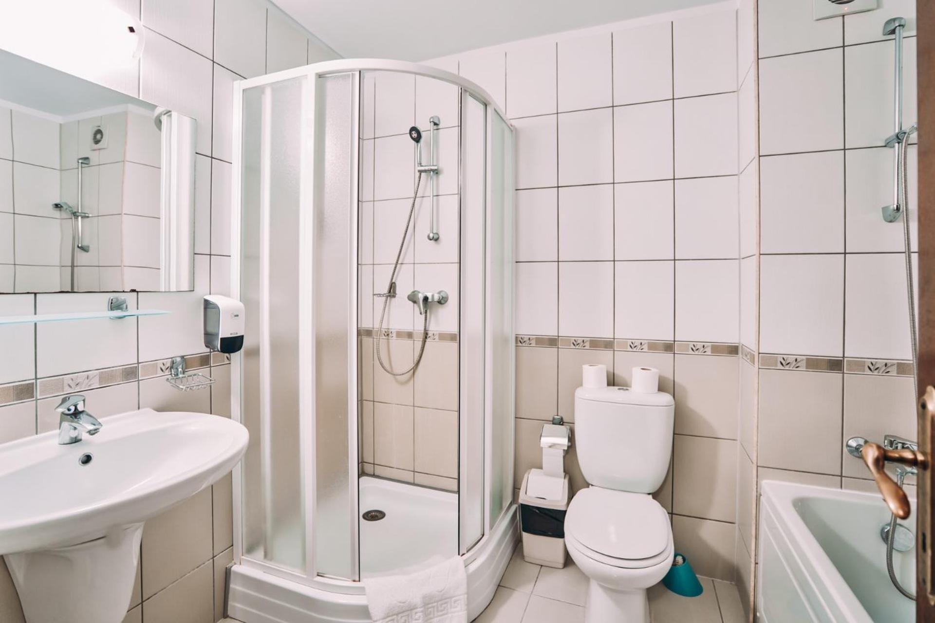 Single Room photo 2