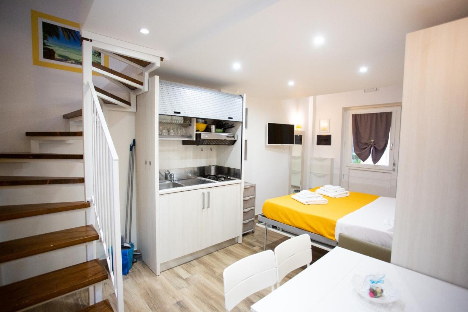One-Bedroom Apartment