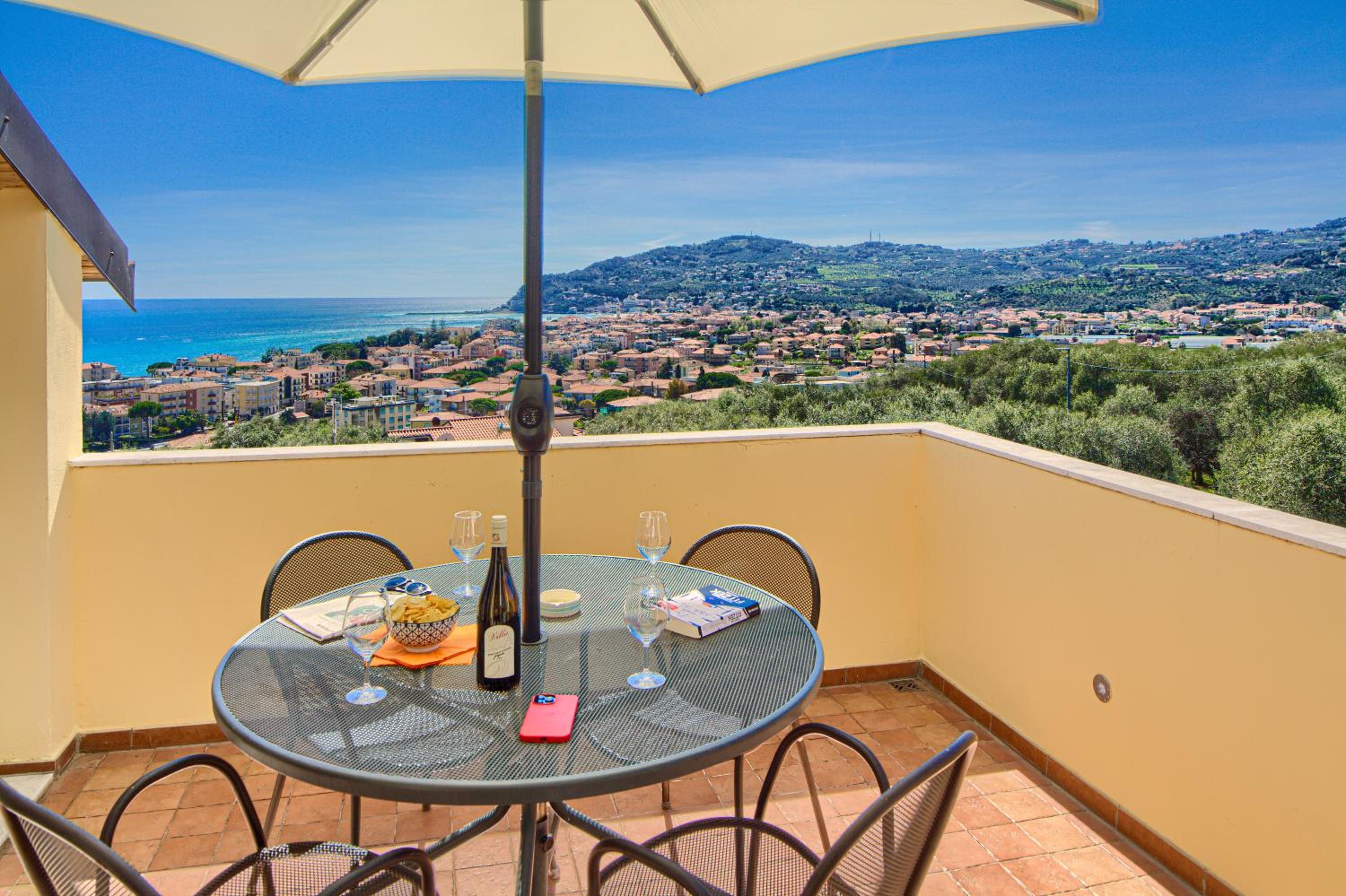 Apartment with Sea View photo 2