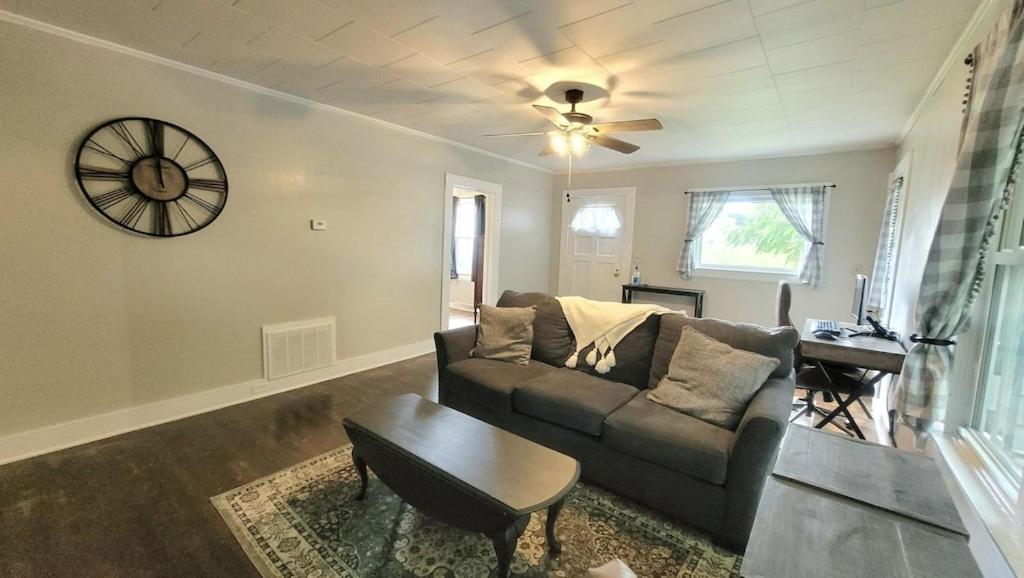 Two-Bedroom House photo 1