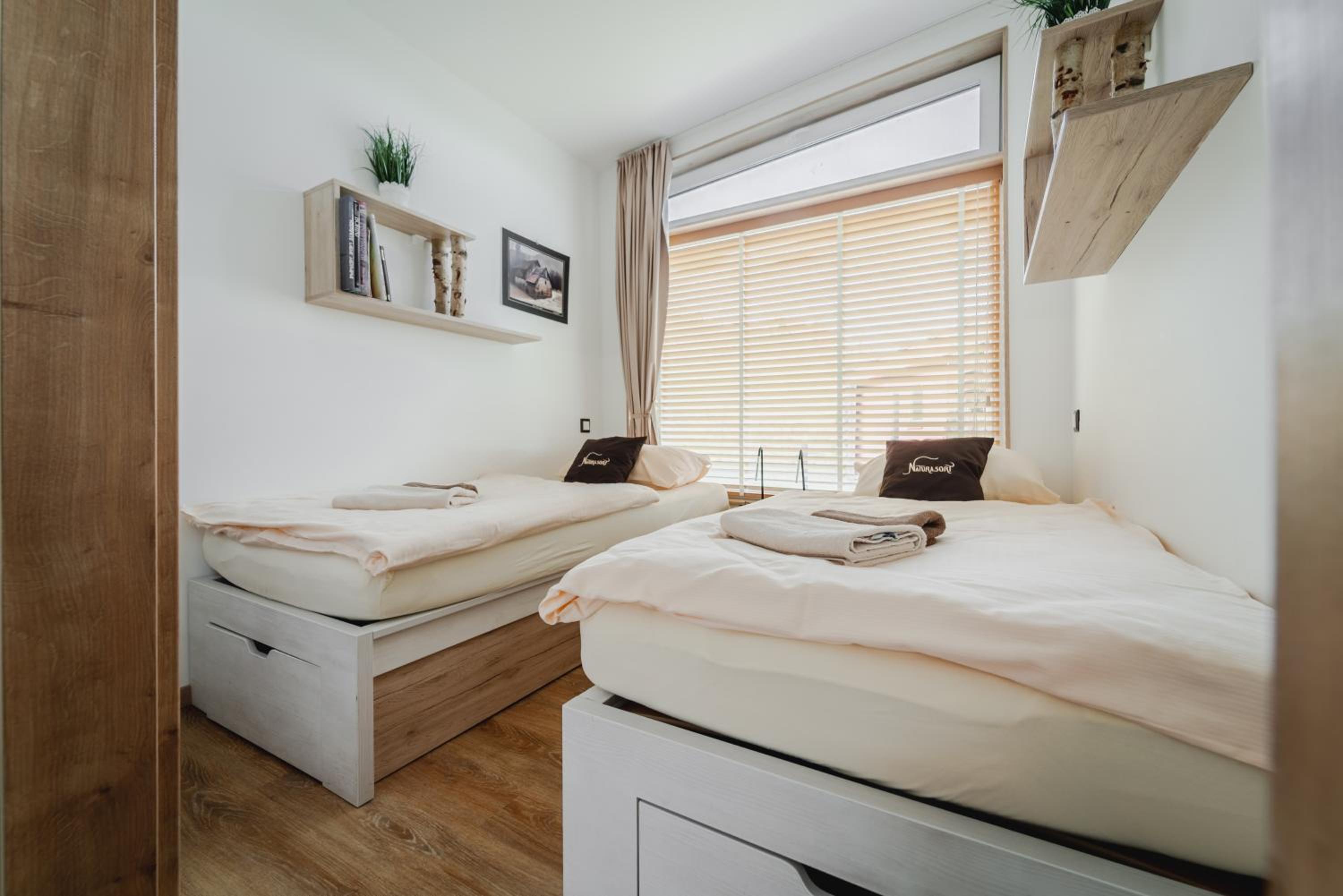 Two-Bedroom House - Photo 19