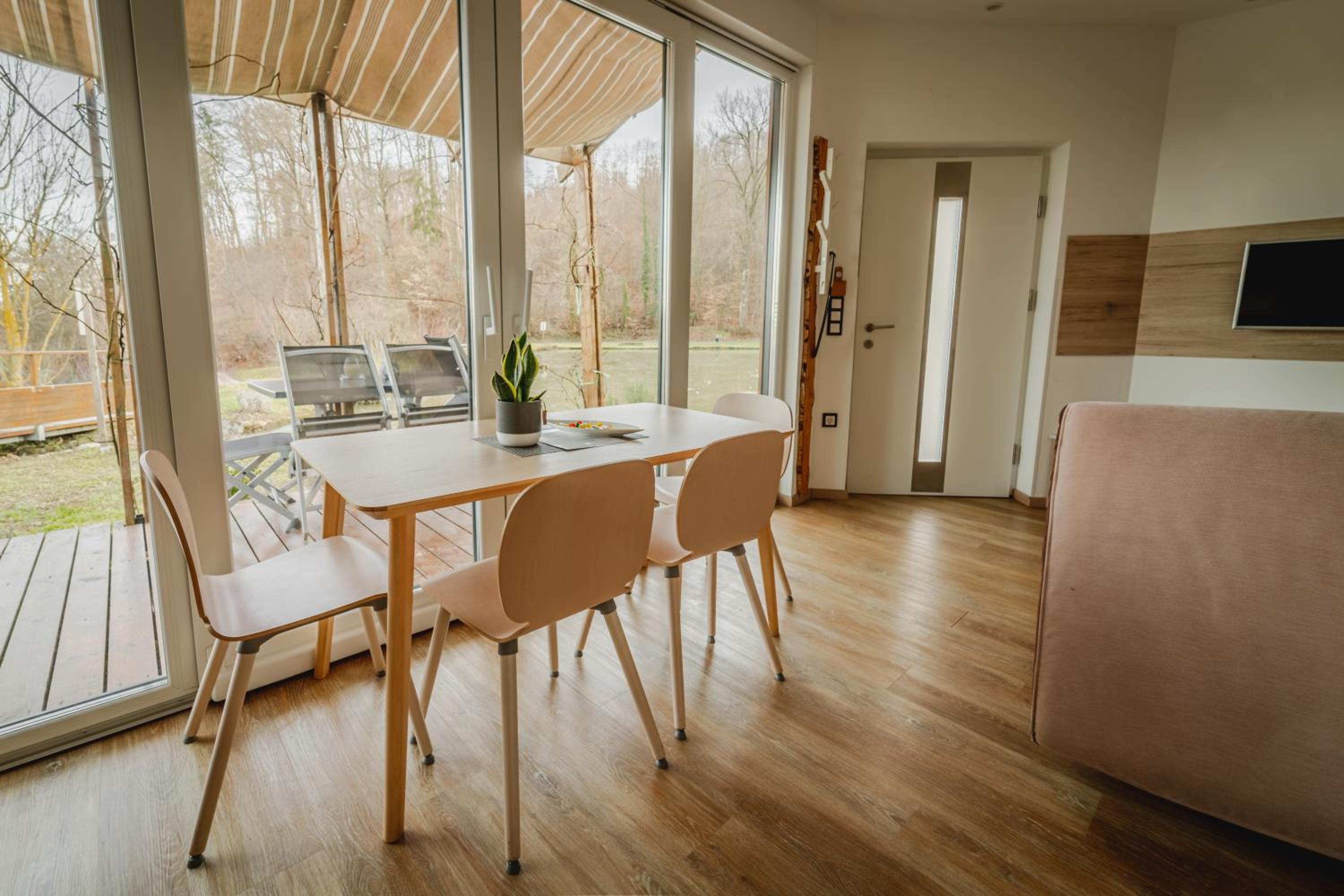 Two-Bedroom House - Photo 26