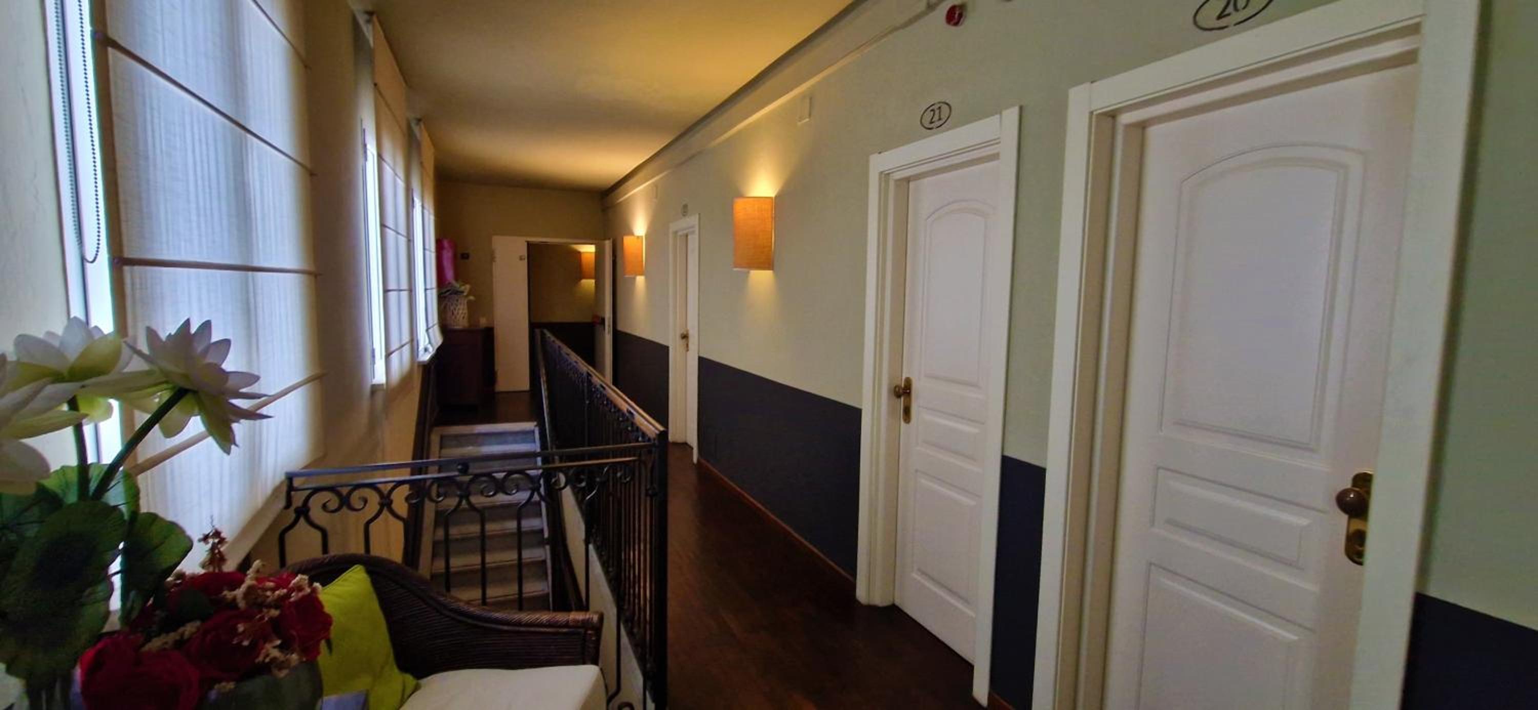 Double or Twin Room photo 2