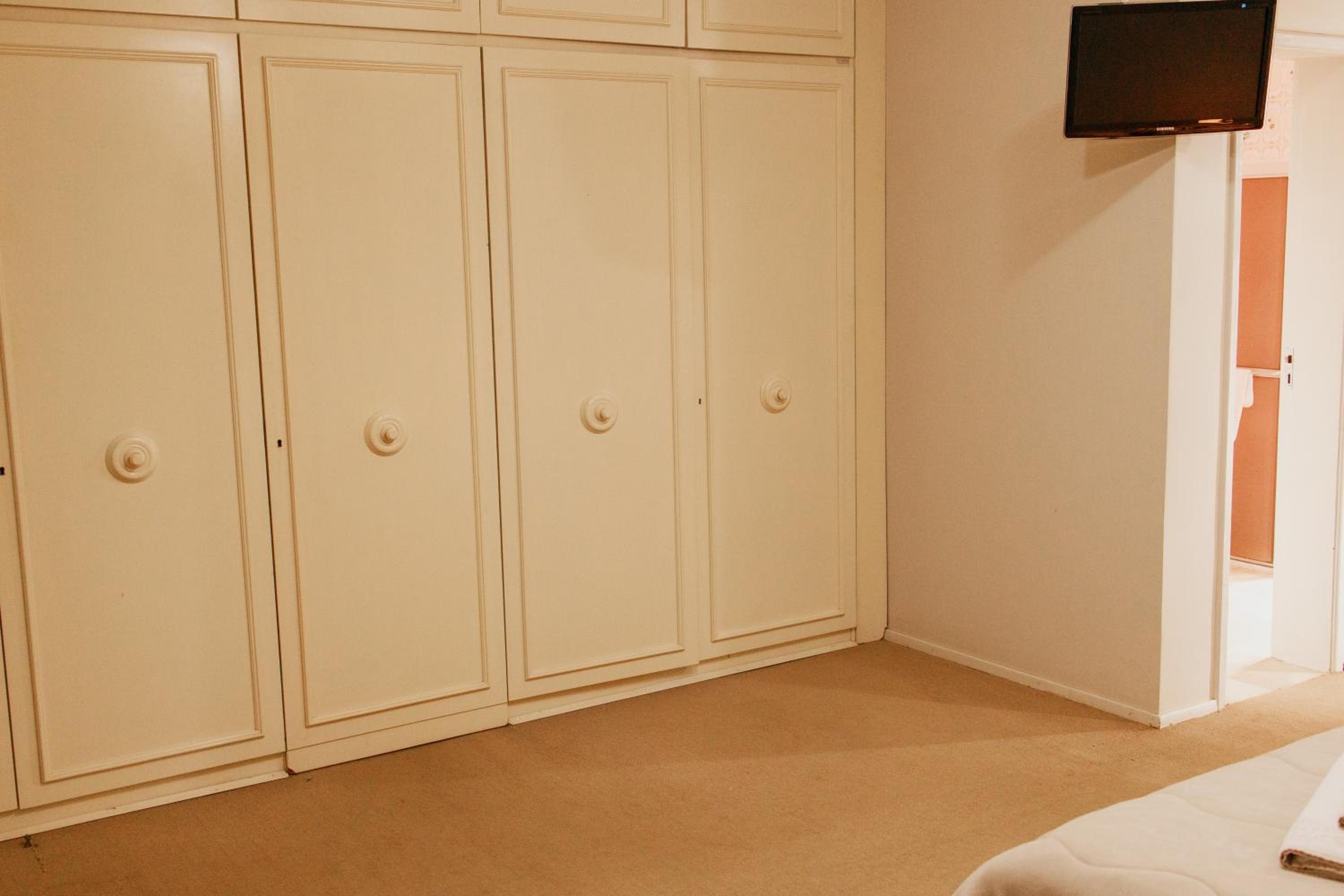 Suite photo 1