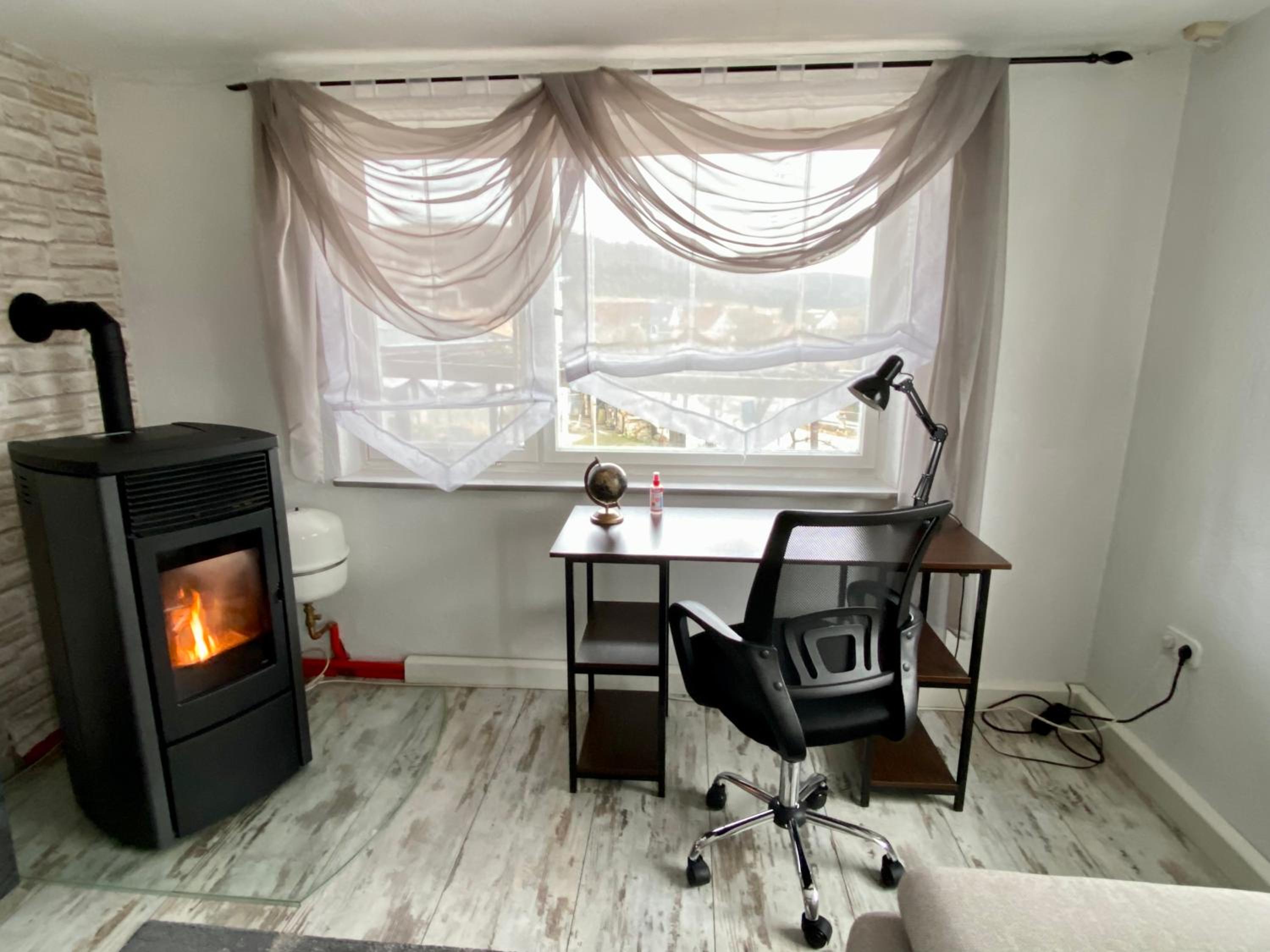 Apartment with Mountain View photo 1