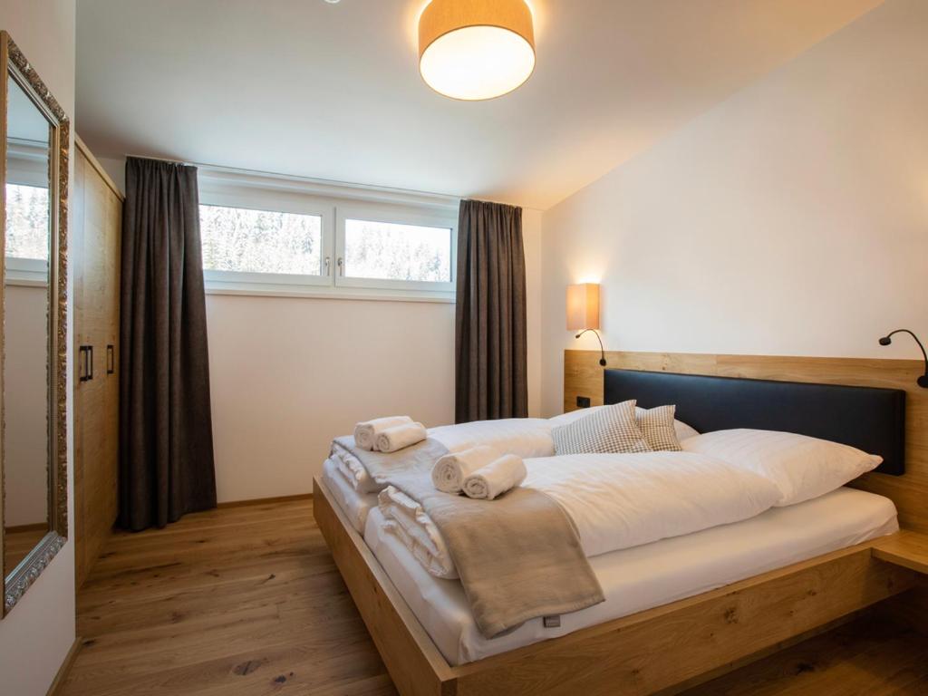 Luxury Two-Bedroom Apartment with Sauna (4 Adults + 2 Children)