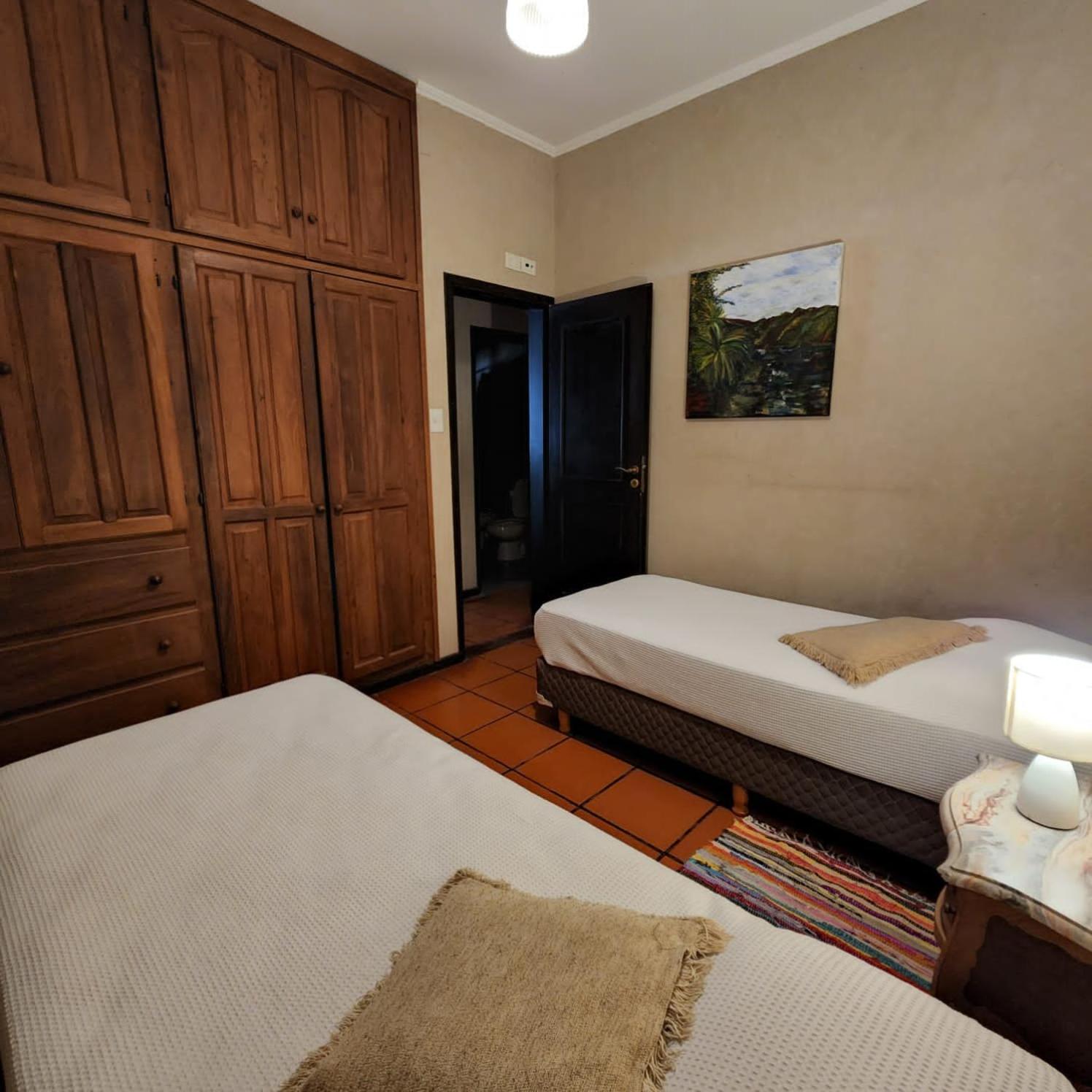 Four-Bedroom House photo 2