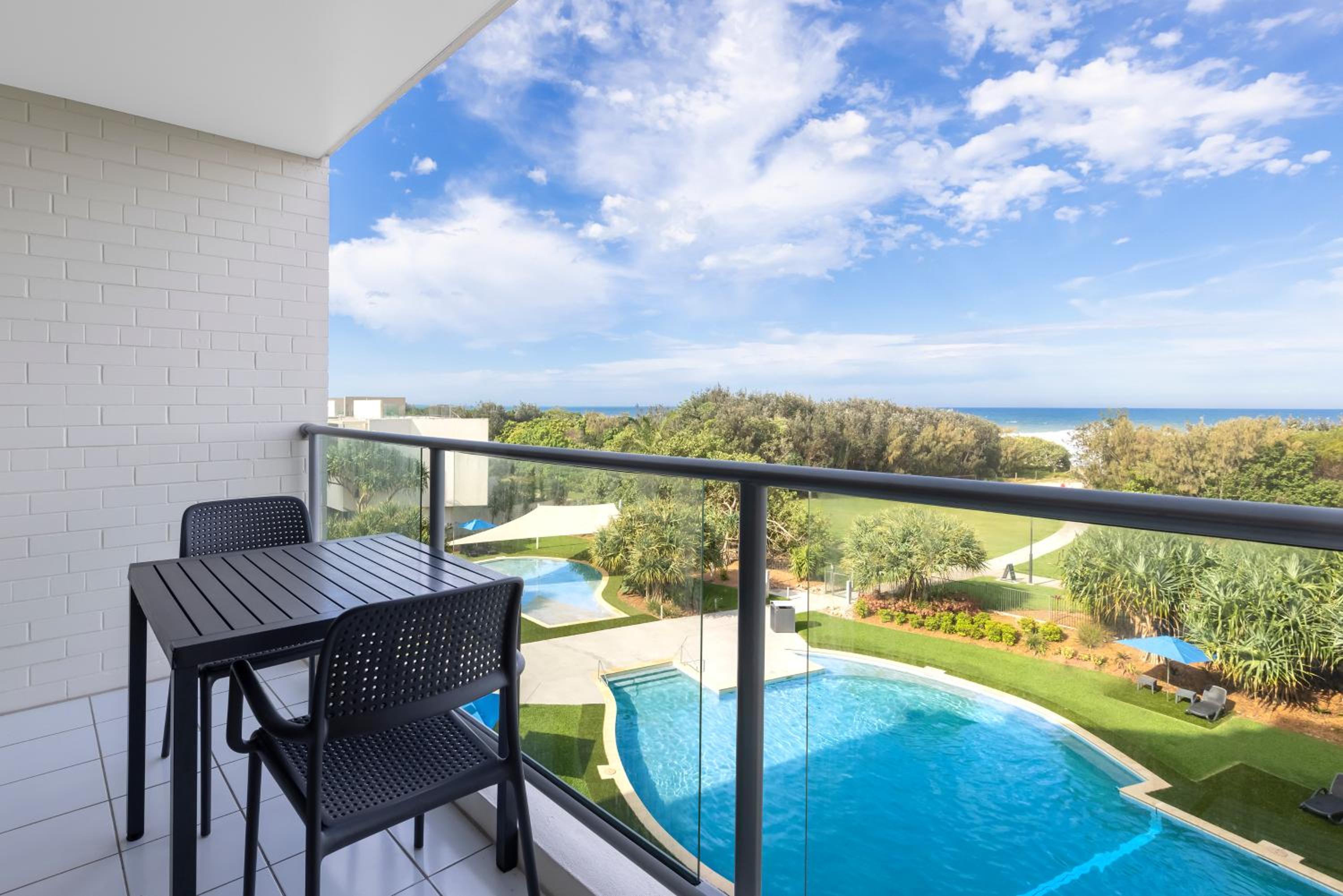 Deluxe Ocean View Hotel Room