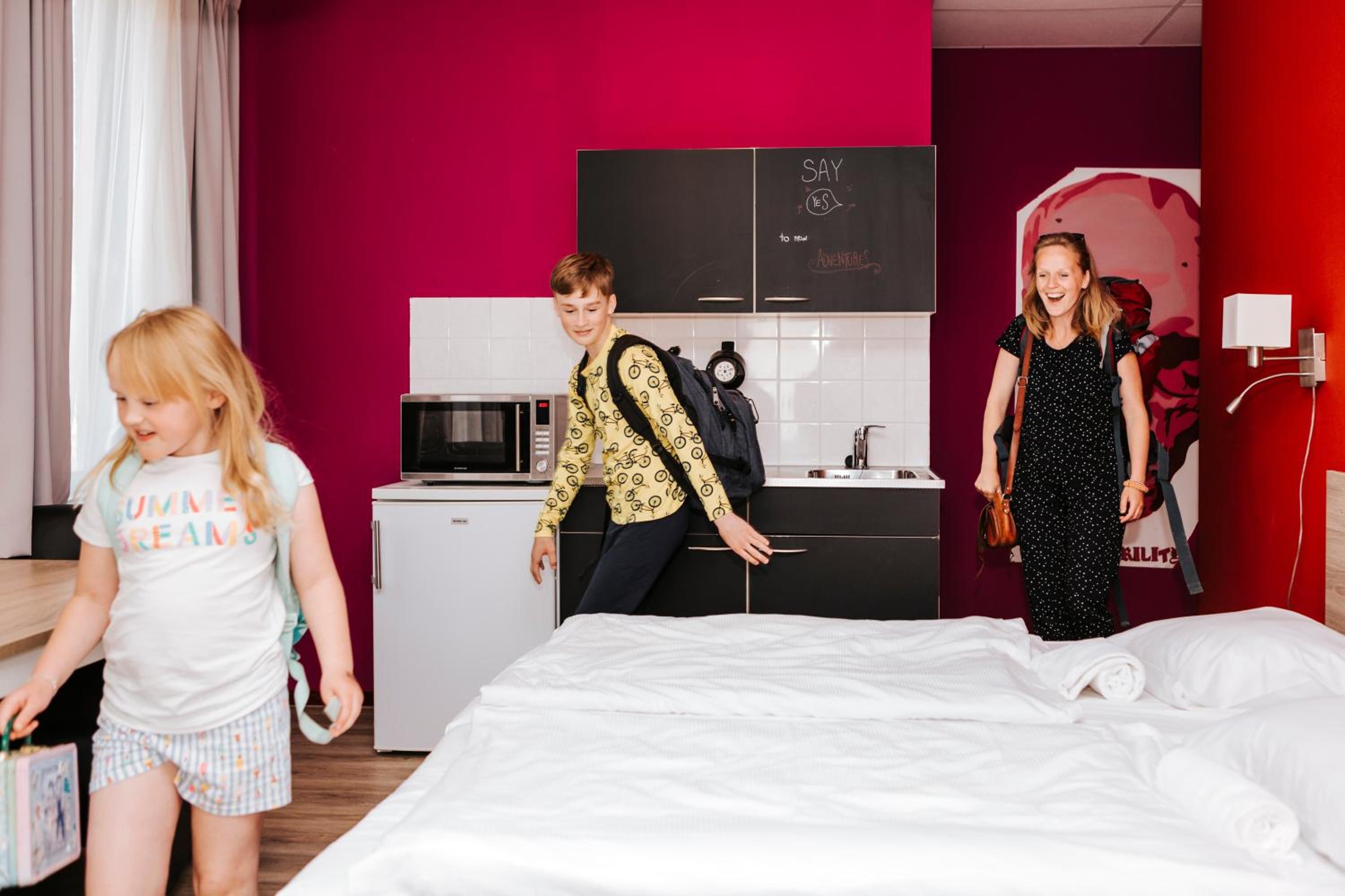 Budget 4-Person Studio with Private External Bathroom