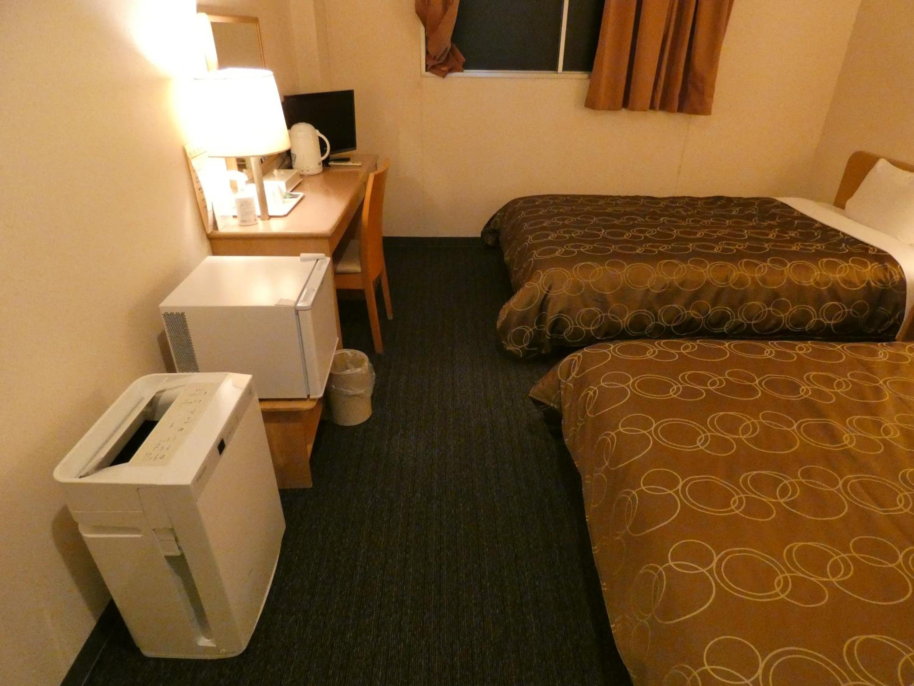 Twin Room - Photo 1