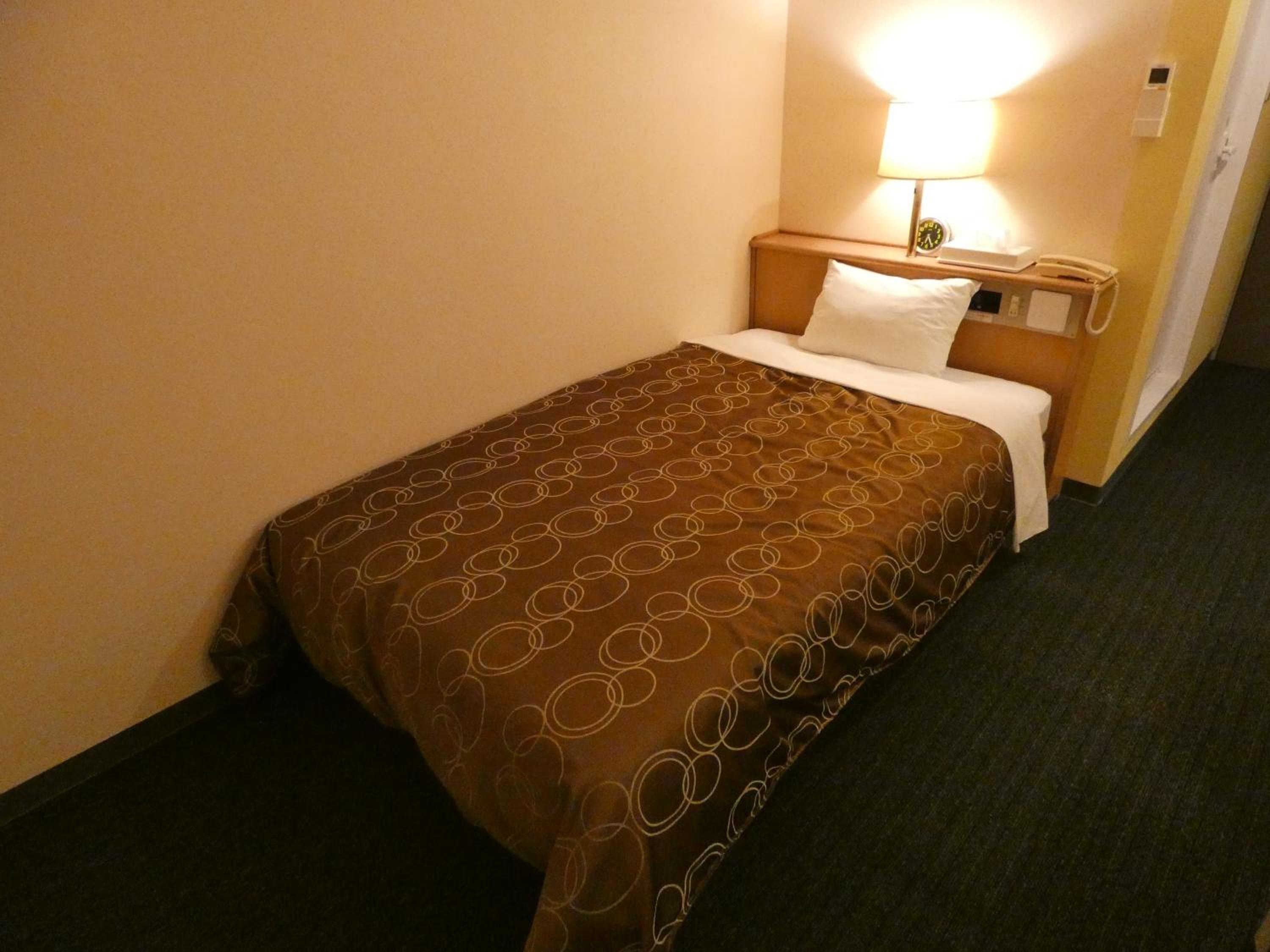 Single Room - Photo 1