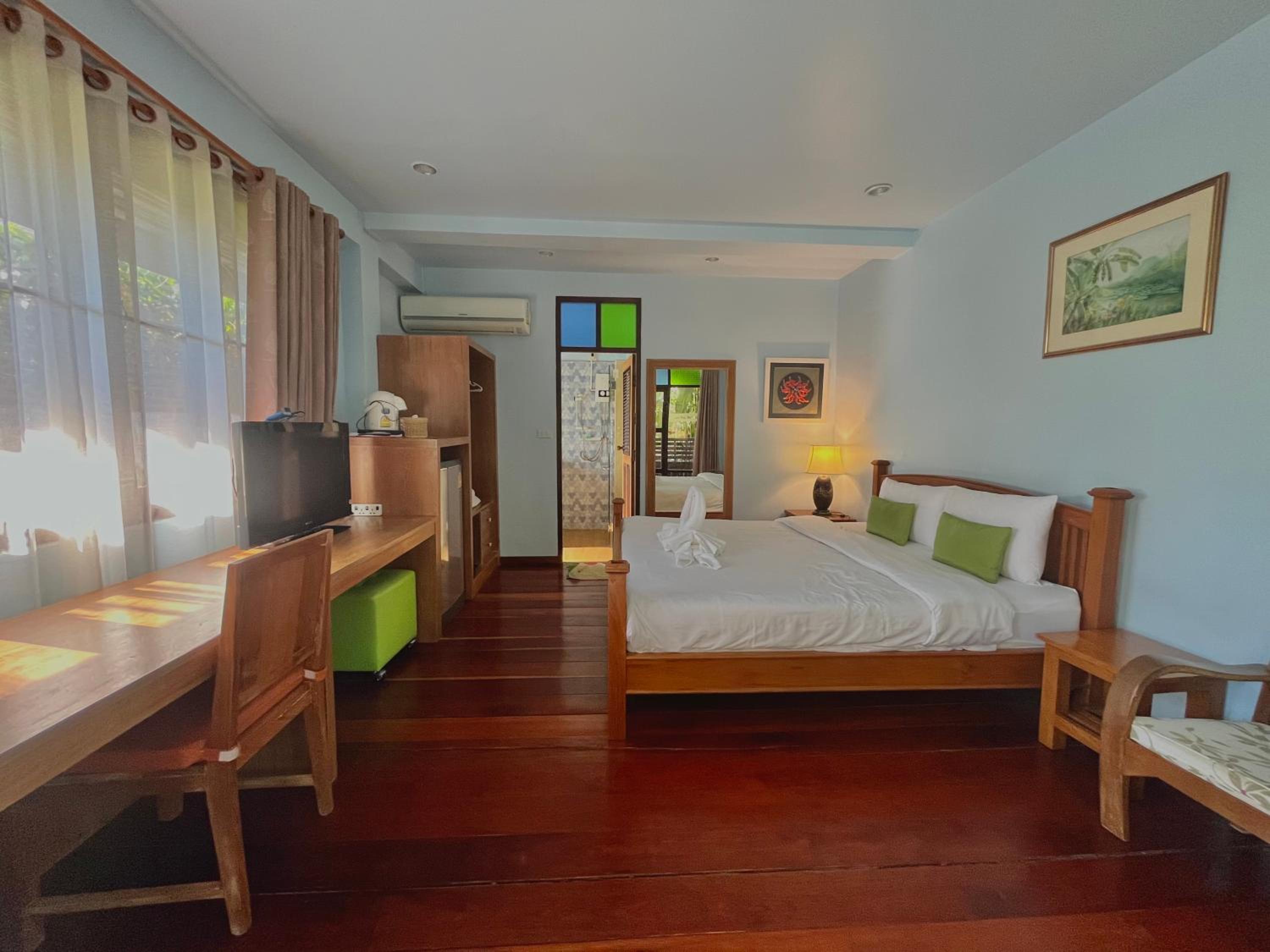 Deluxe Double Room - Photo 2