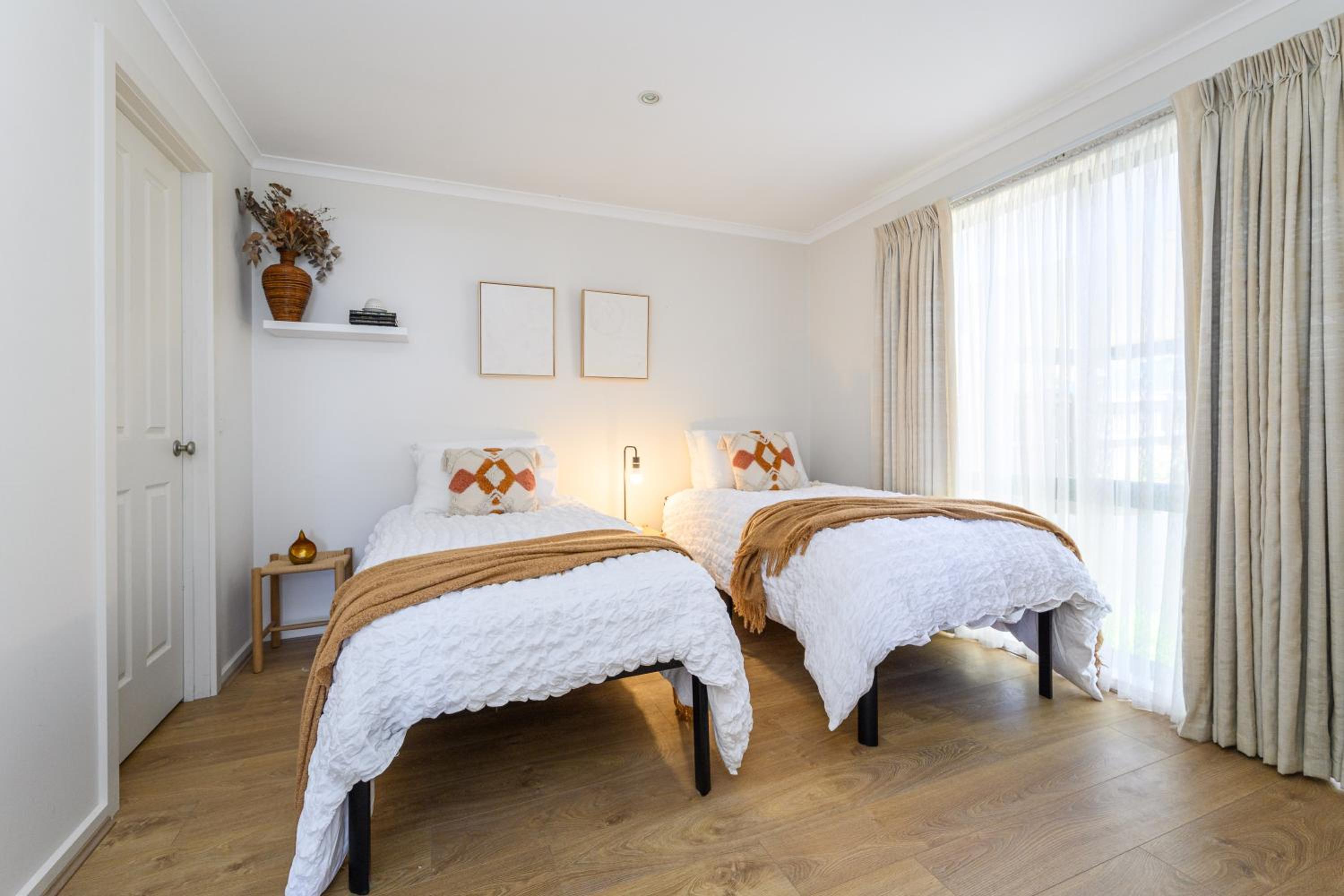 Three-Bedroom House photo 1