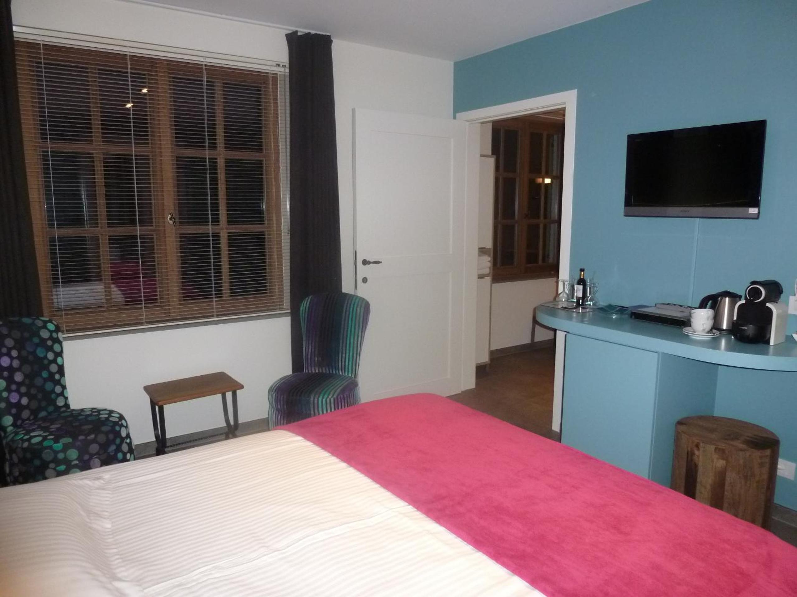 Double Room - Disability Access photo 3