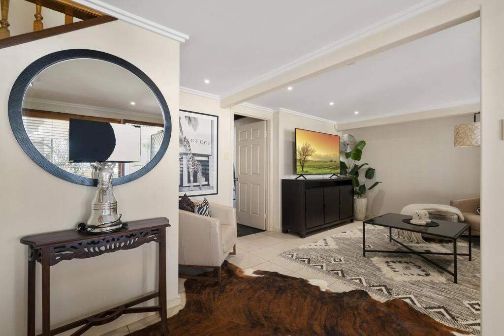 Four-Bedroom House photo 1