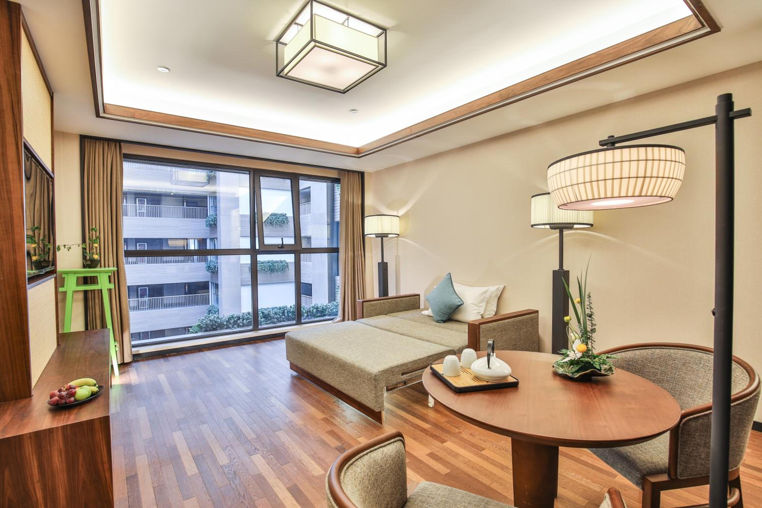 Deluxe Double Suite