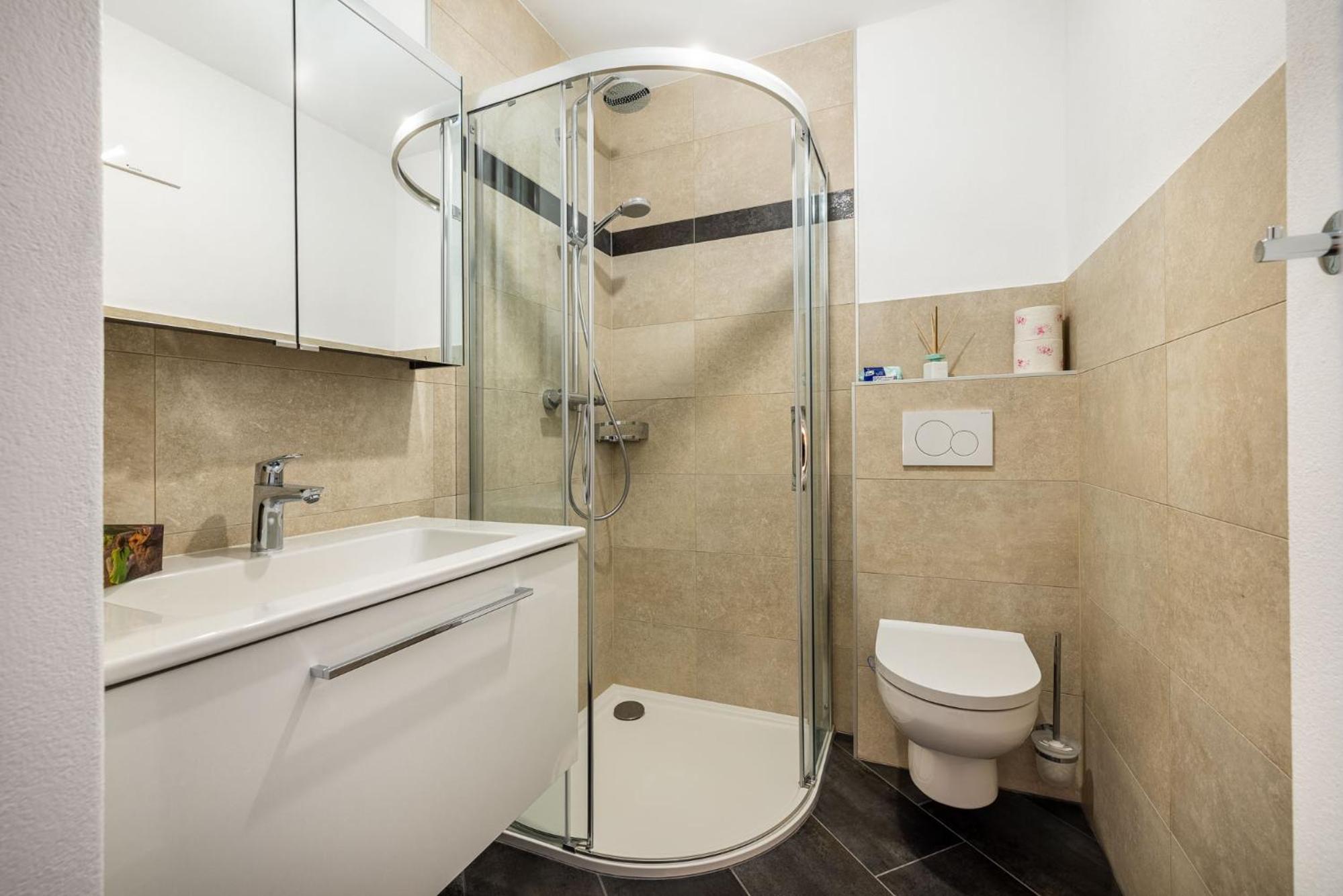 Double Room with Balcony photo 3