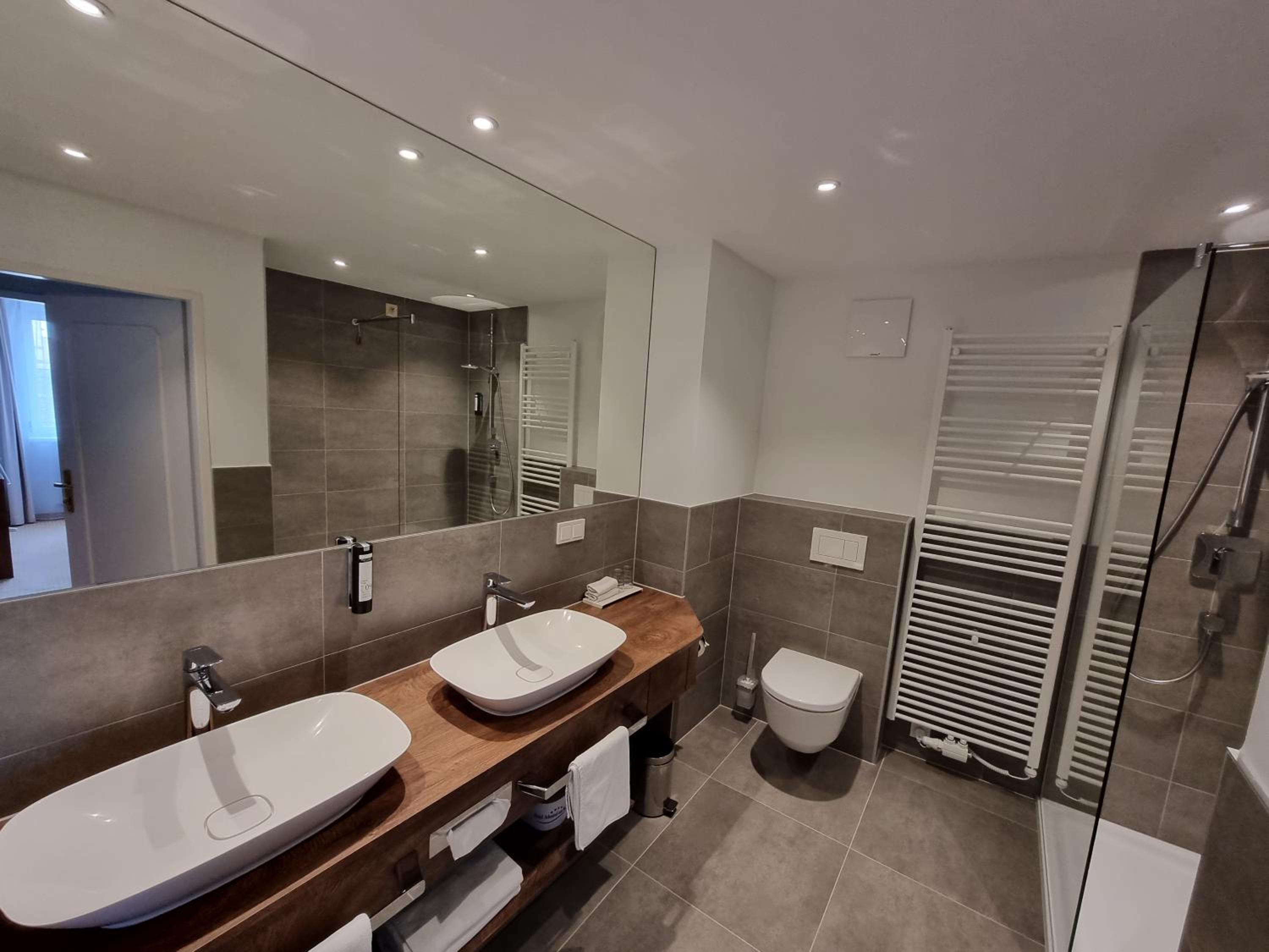 Comfort Suite photo 2