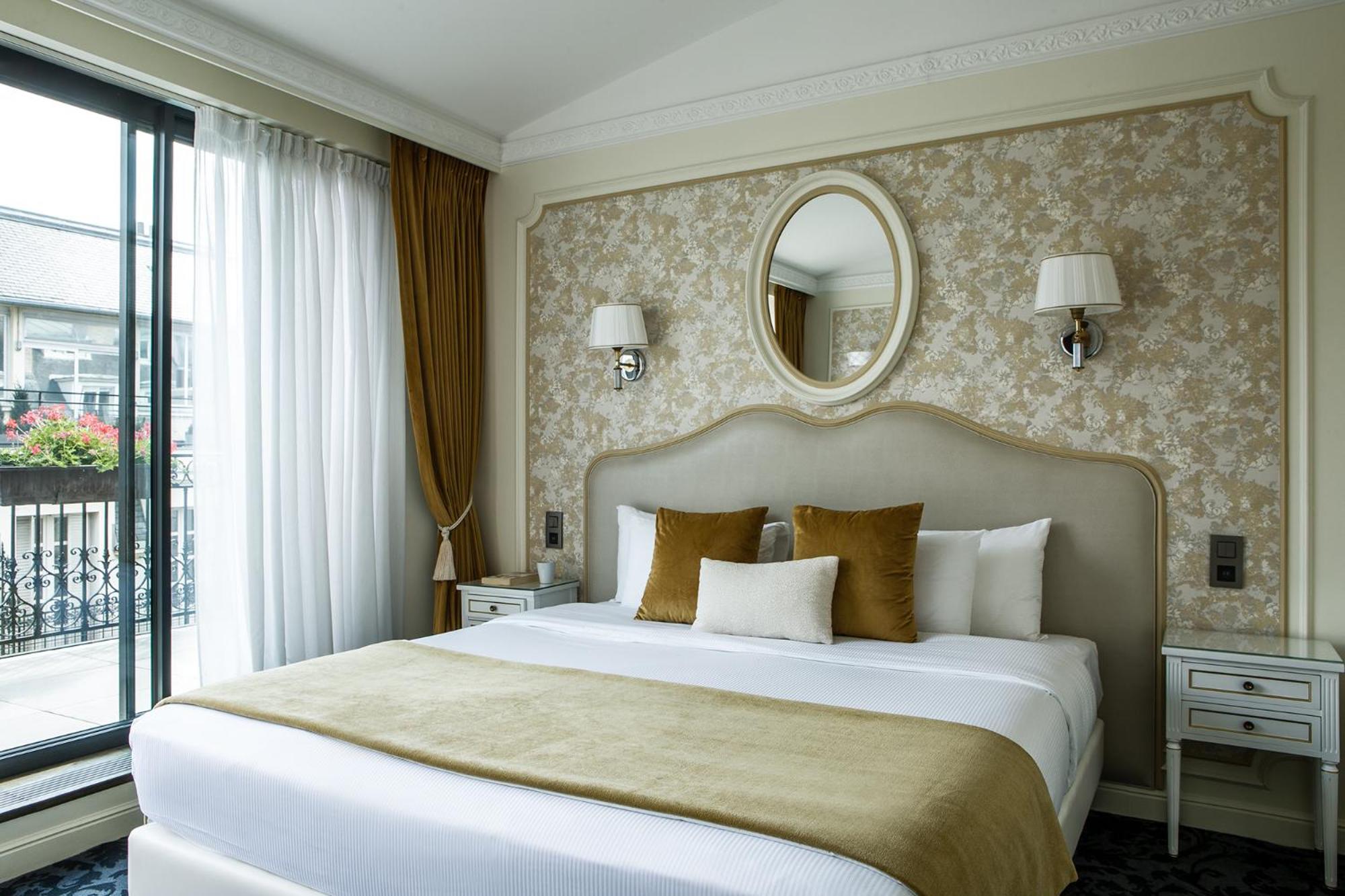 Suite with Terrace - Photo 8