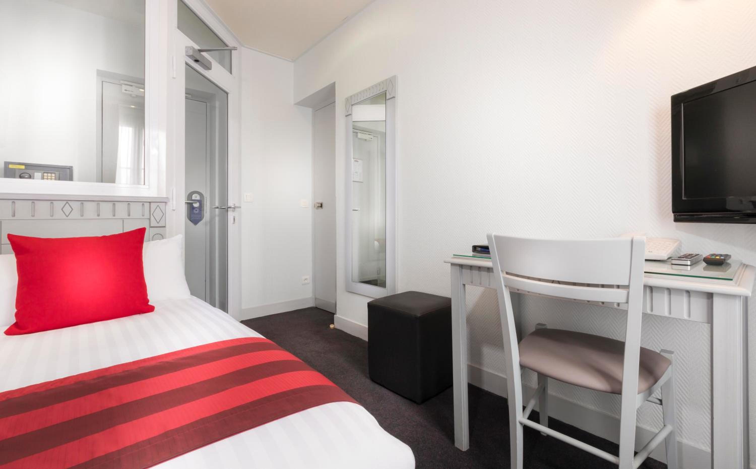 Economy Single Room photo 2