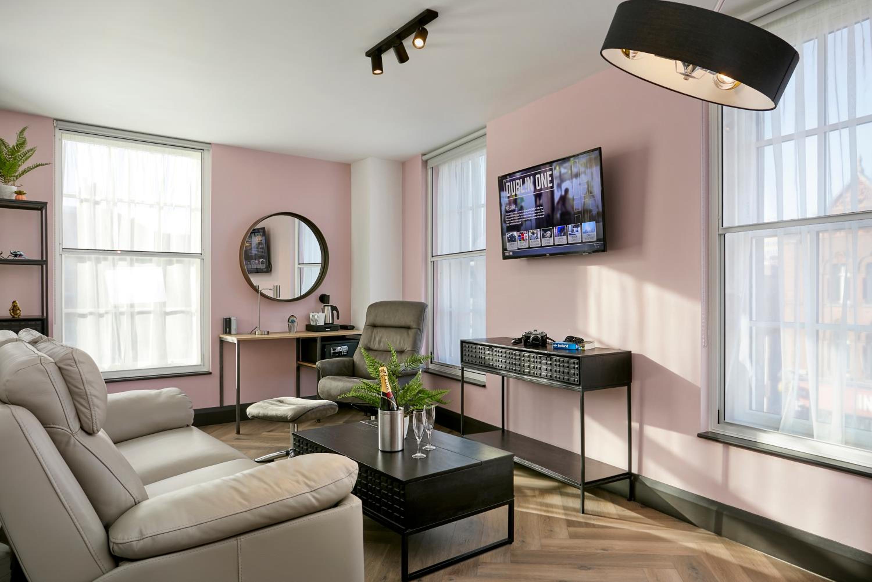 Suite photo 2