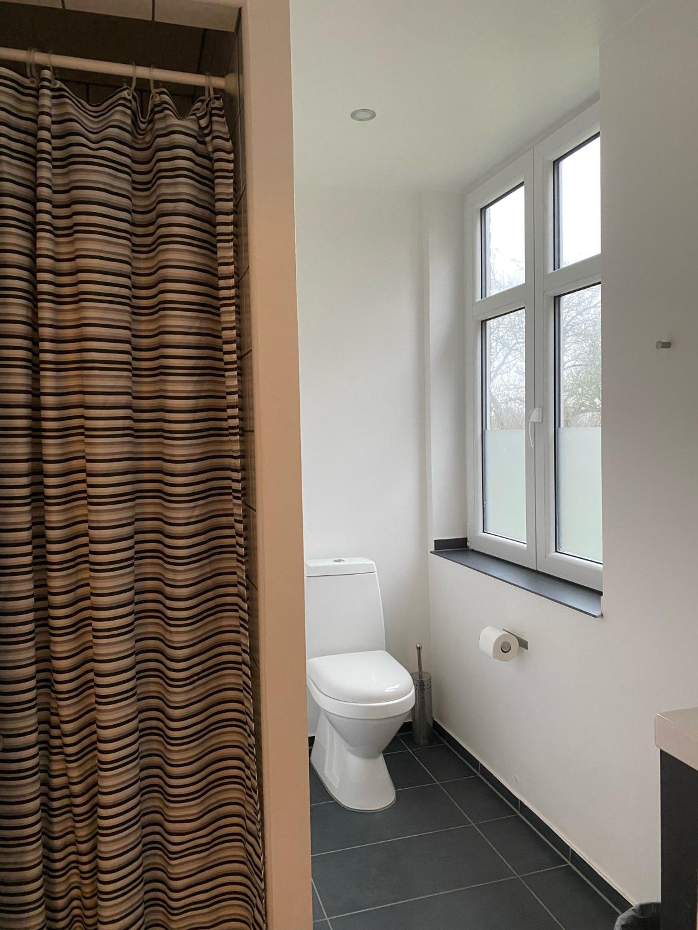 Triple Room with Private Bathroom photo 3