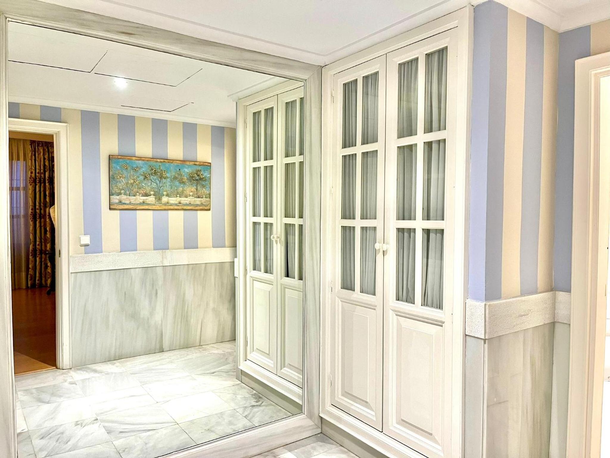 Suite - Photo 6