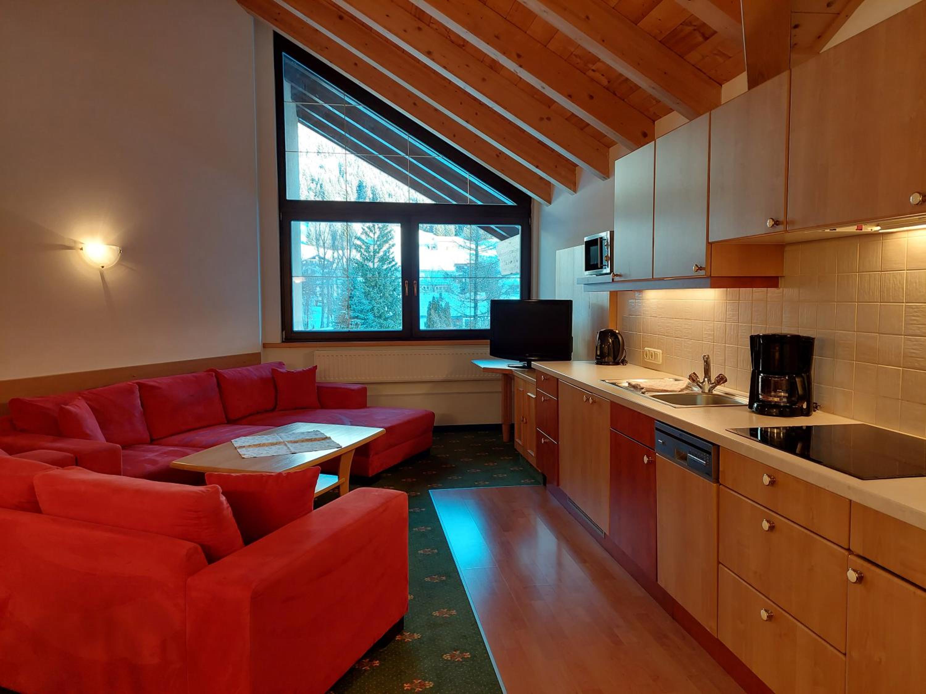 Three-Bedroom Apartment photo 1