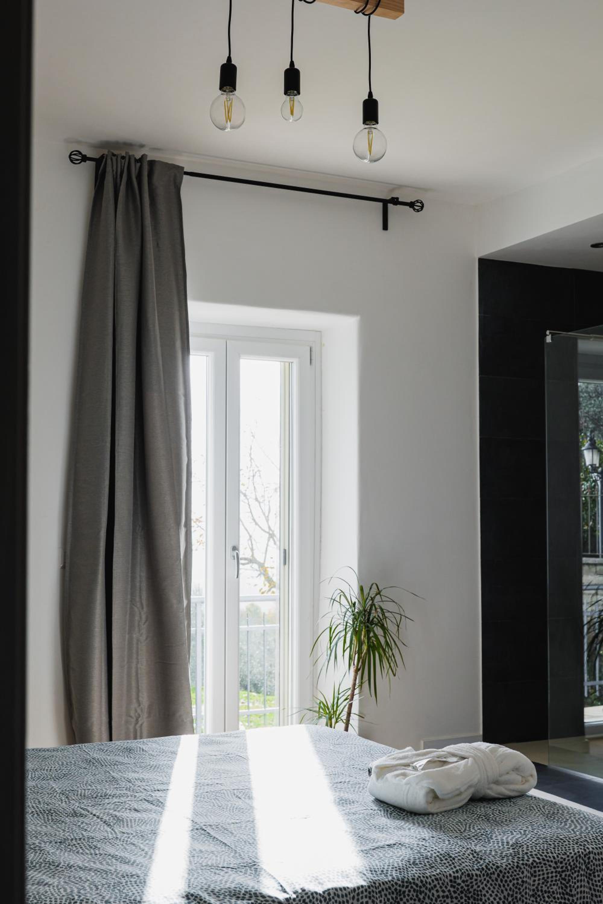 King Room with Mountain View photo 1