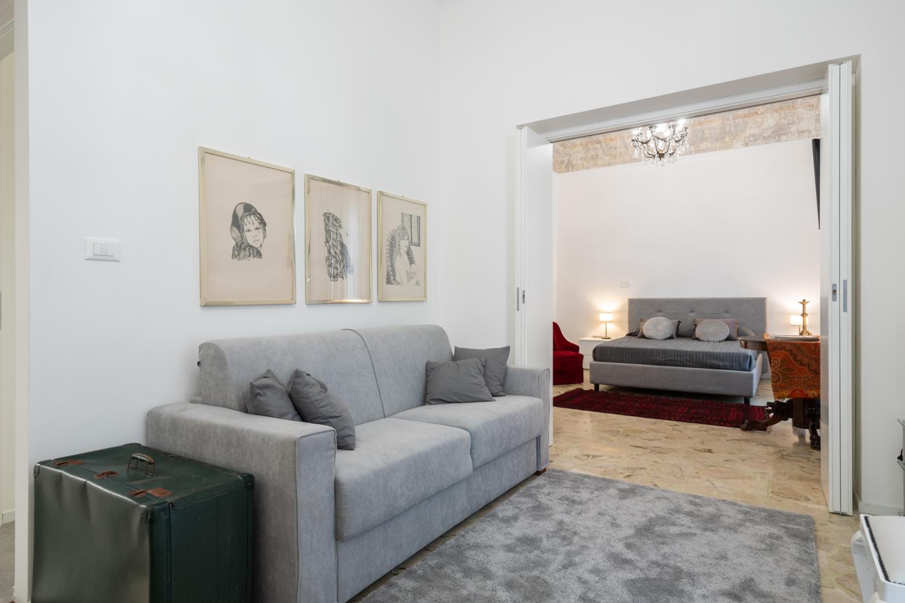Superior Apartment