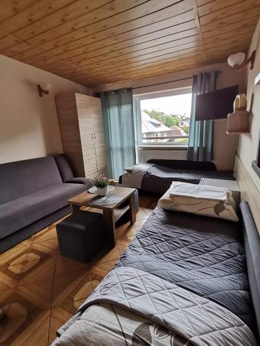Triple Room with Private Bathroom photo 3