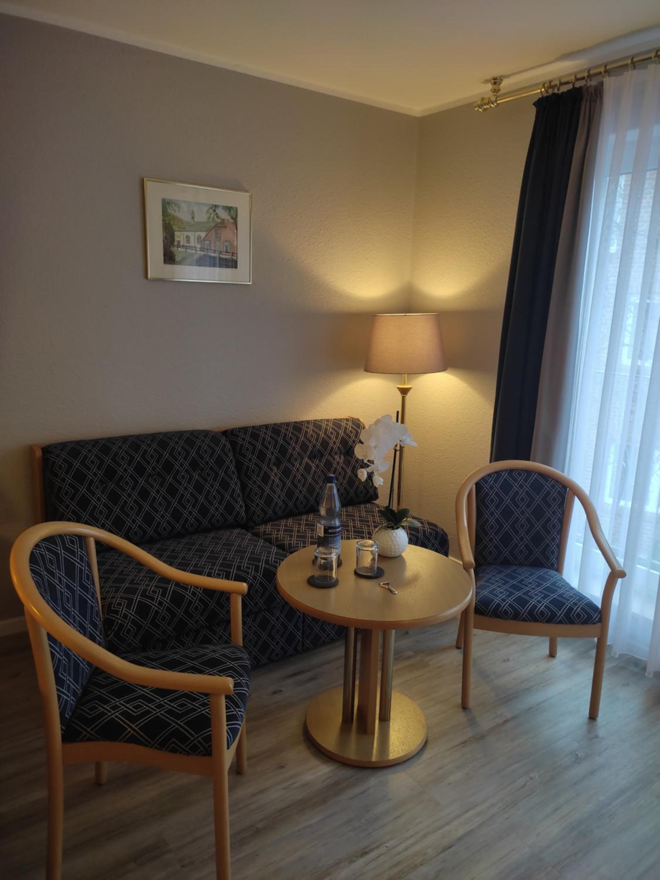 Family Room photo 1