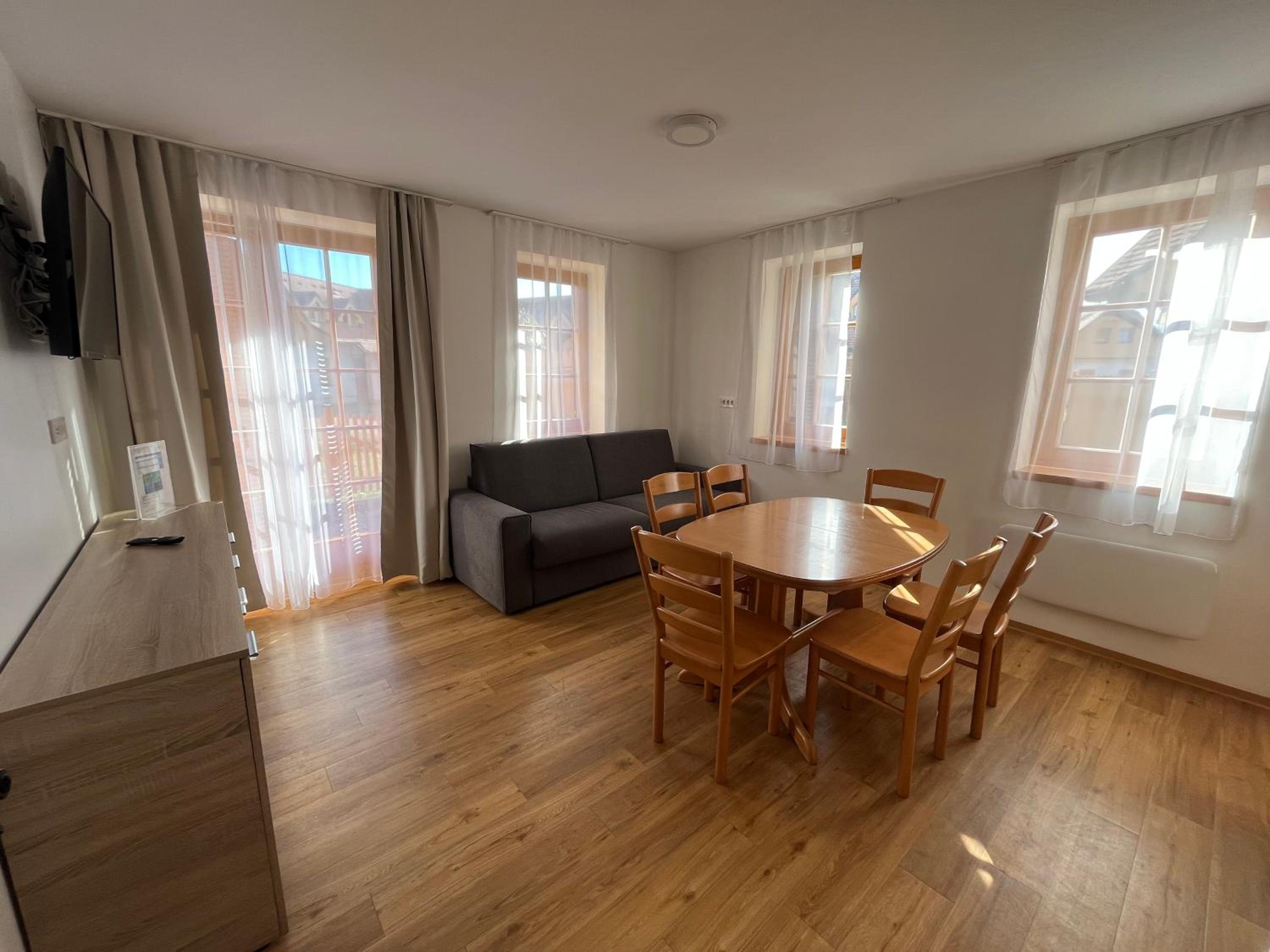 Superior Duplex Holiday Home with Terrace - Photo 2