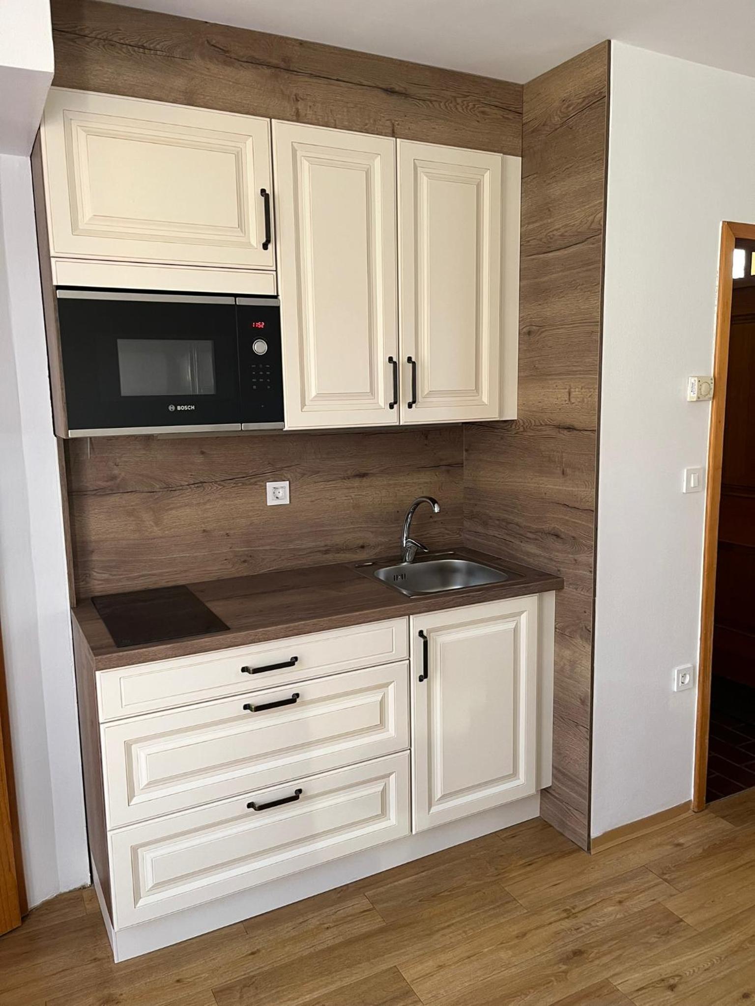 Deluxe Duplex Holiday Home with Terrace - Photo 5