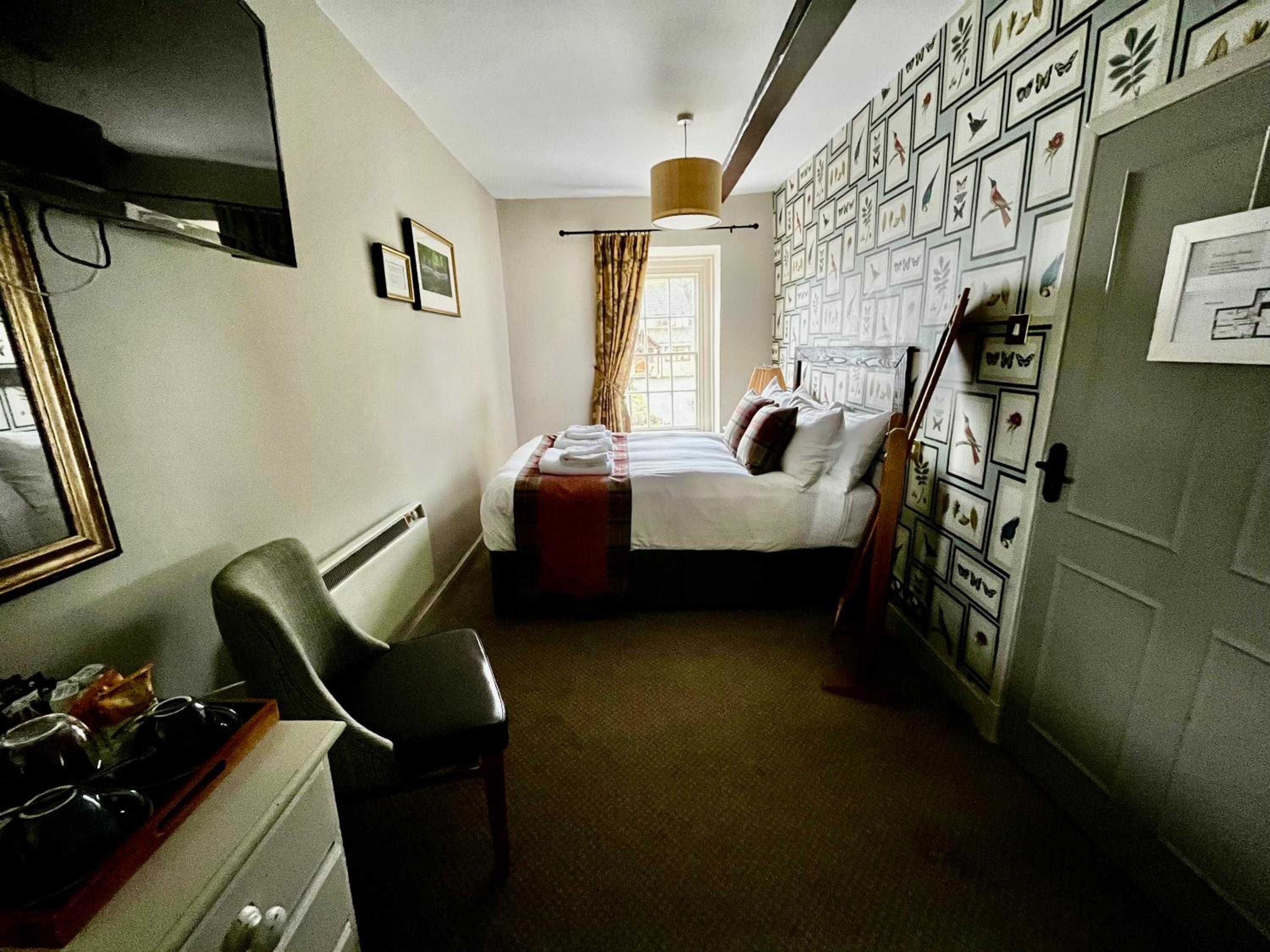 Small Double Room - Photo 1