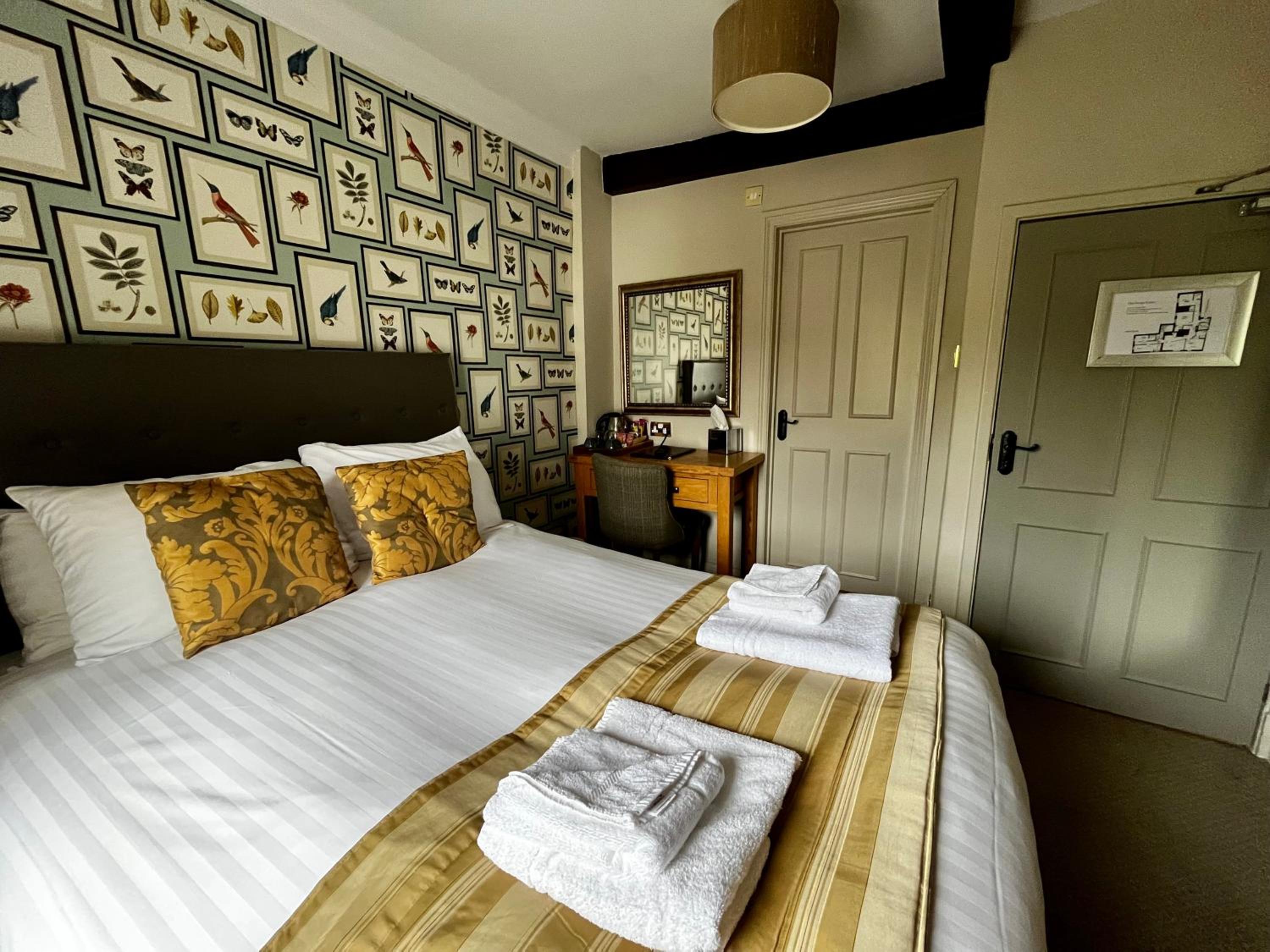 Small Double Room - Photo 4